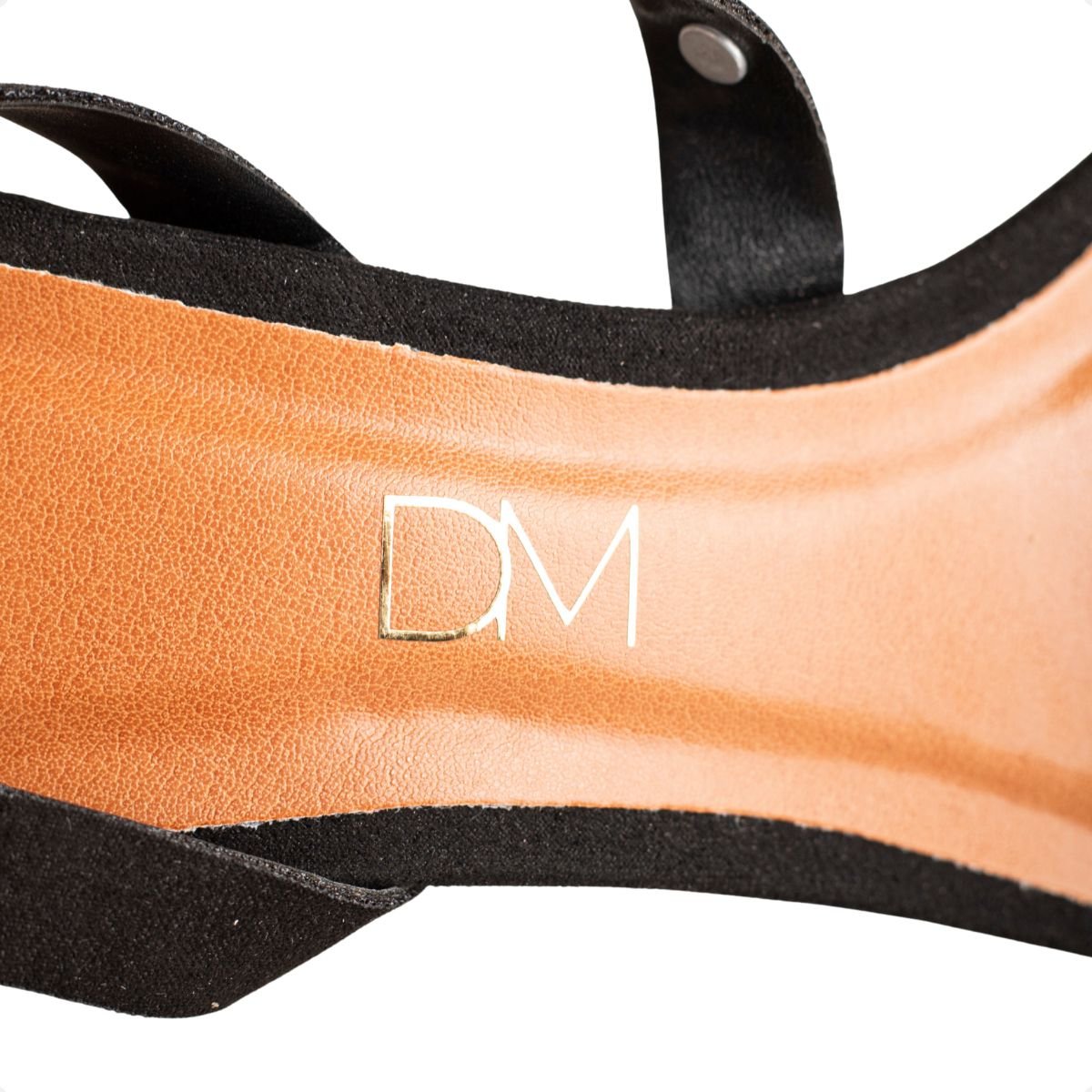 Sandália Dm Camurça Salto Bloco Tachas Preto Marrom 7