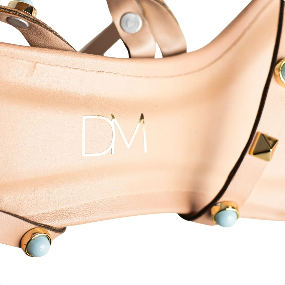 Sandália Dm Salto Bloco Tachas Nude Bege 3