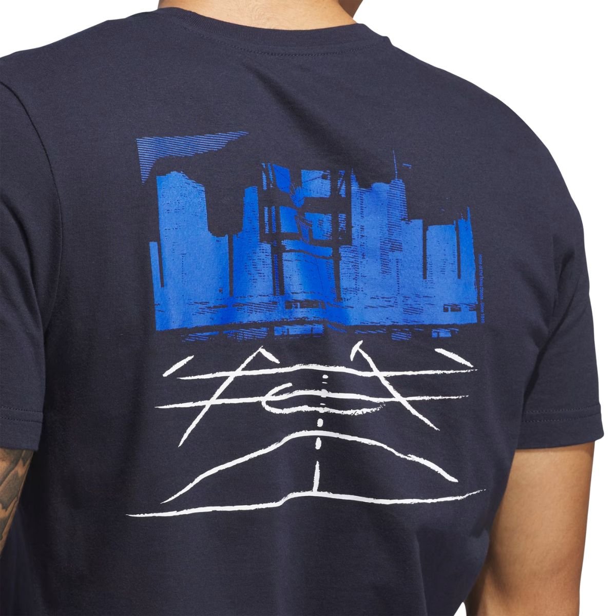 Camiseta Masculina Adidas Codes Photoreal Preta Com Detalhes Em Azul Azul 4