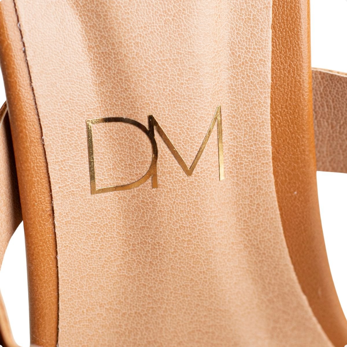 Sandália Dm Tachas Glam Caramelo Marrom 7