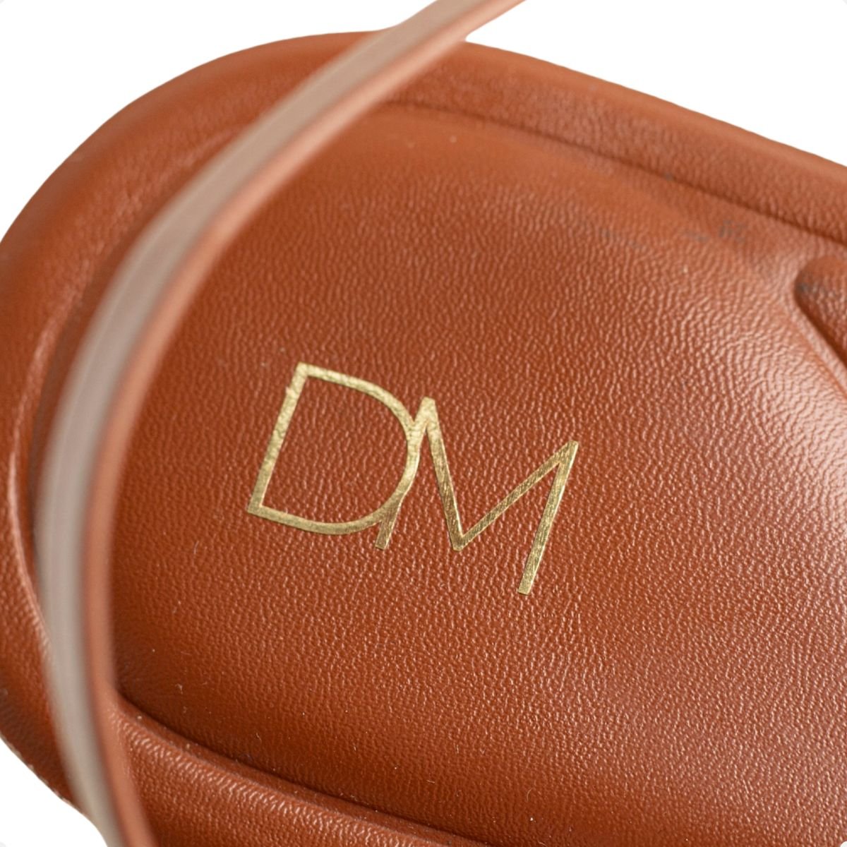 Sandalia Fem Rasteira Dm  3055.1183- Marrom 7