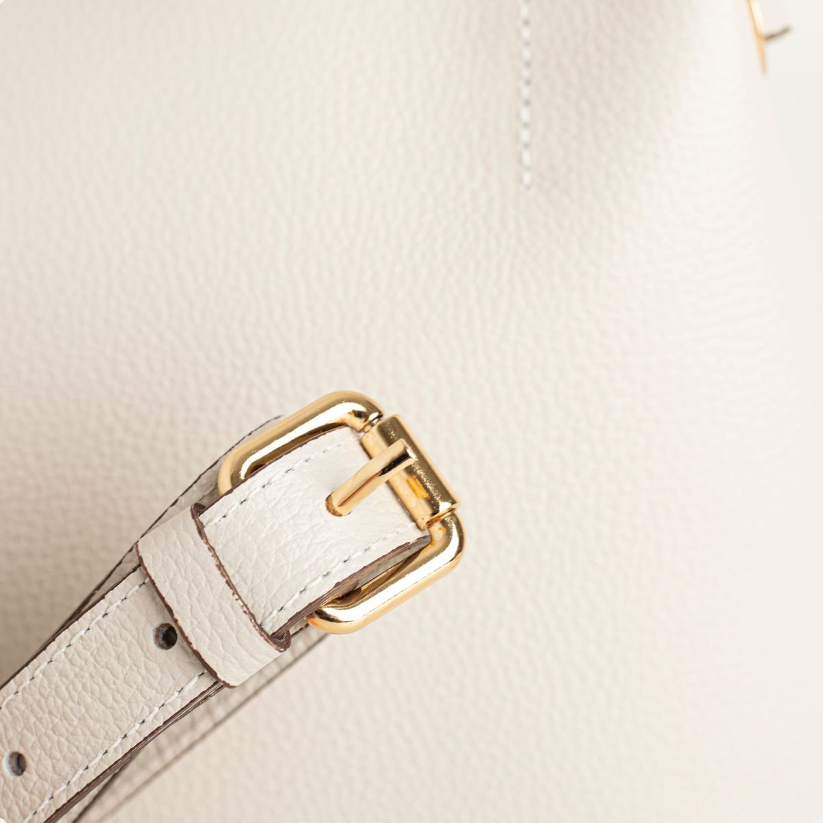 Bolsa Hobo Off White Dm Branco 7