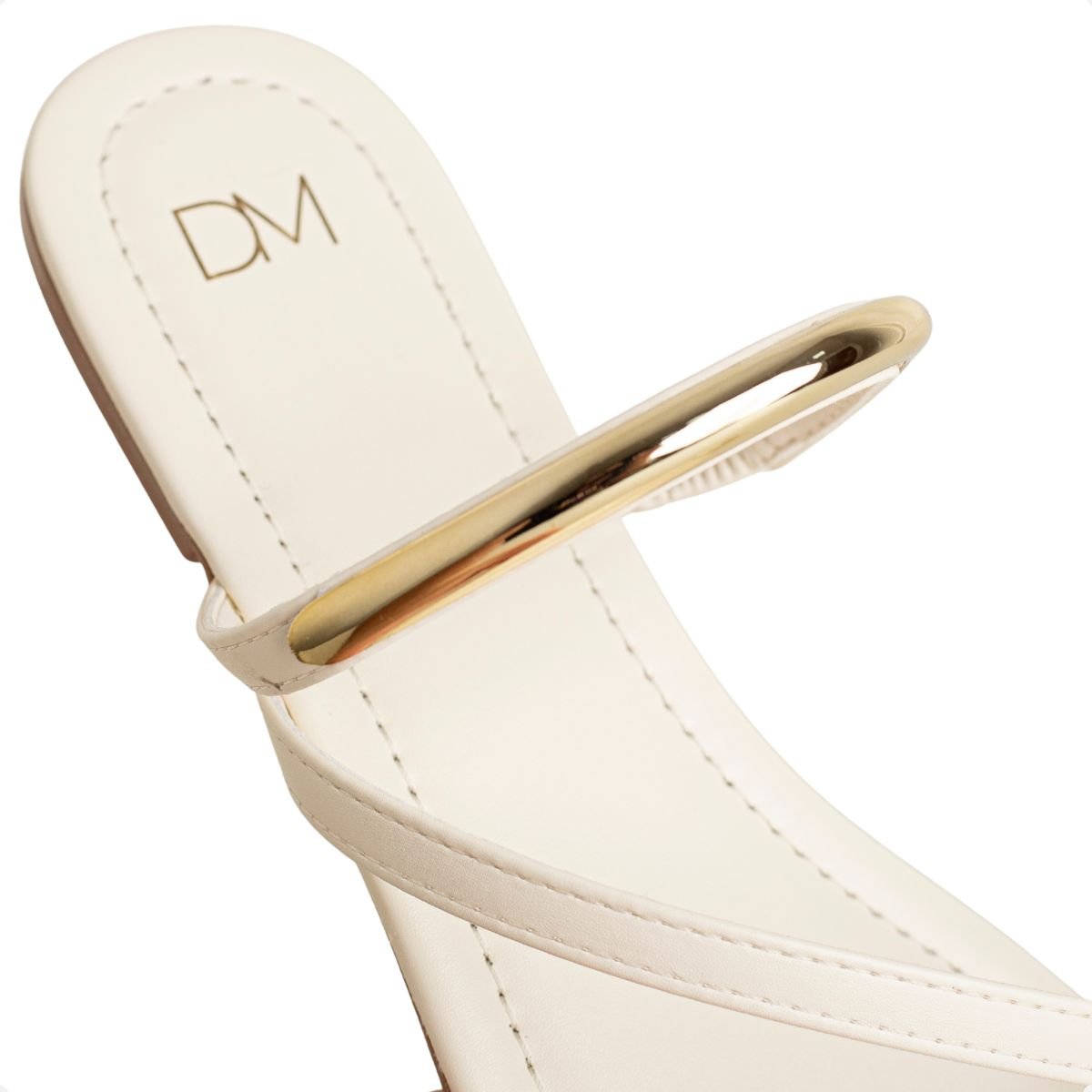 Tamanco Rasteiro Vittoria Dm Branco Marfim 7