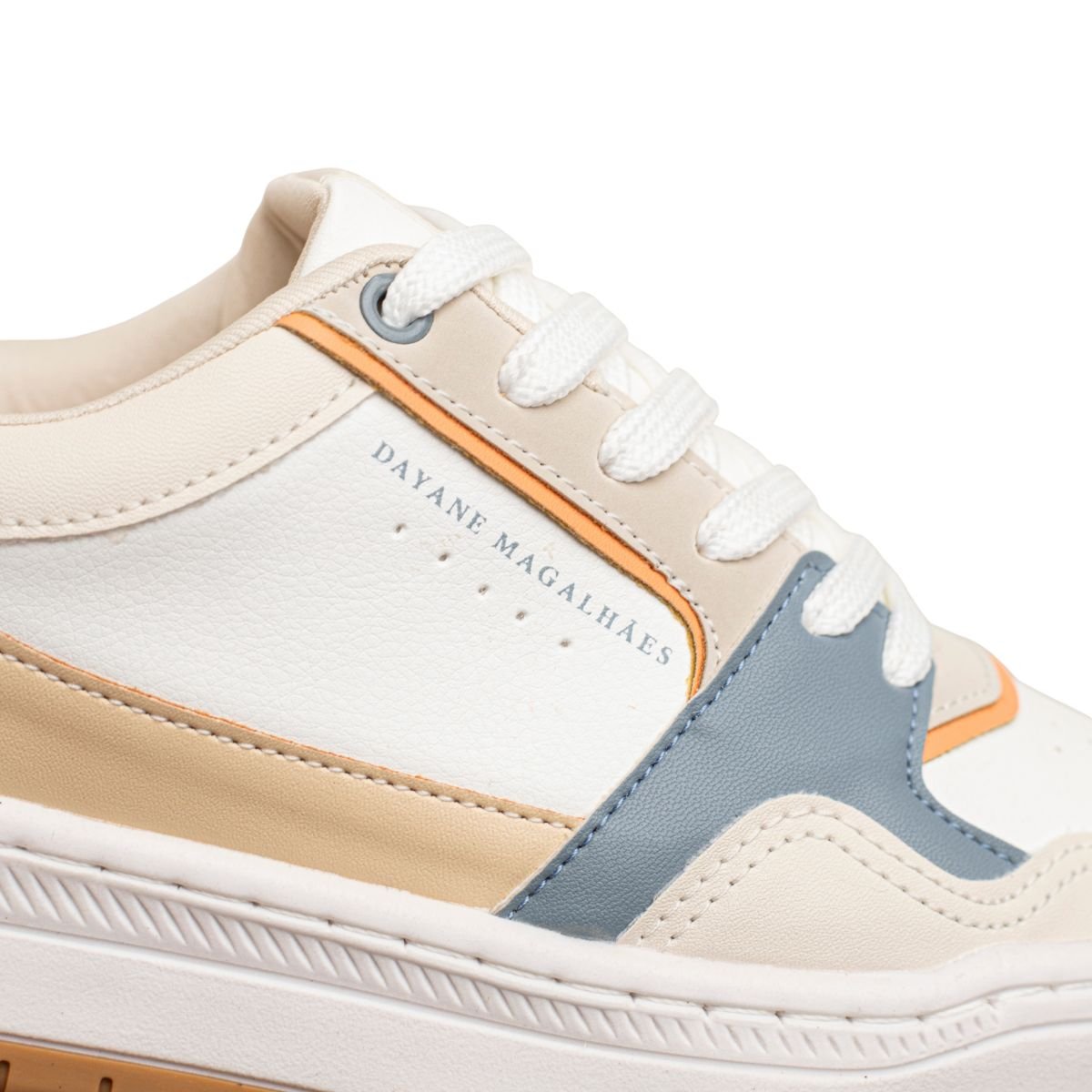 Tênis Feminino Comfy Dm Urban Flow Off White Azul E Bege Branco 3