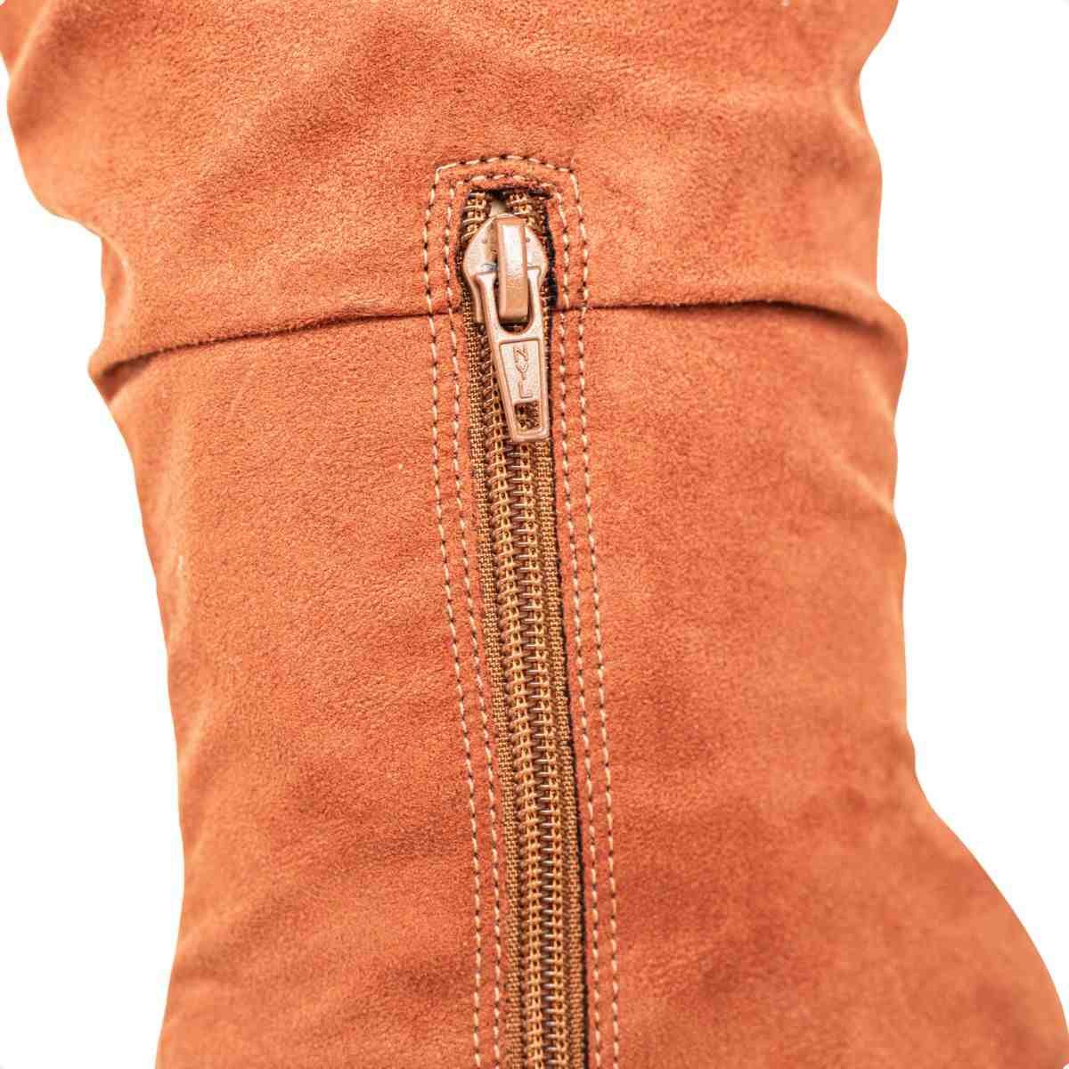 Bota Feminina Dm Cano Alto Em Camurça Pampa Com Salto Bloco Pecan Marrom 3