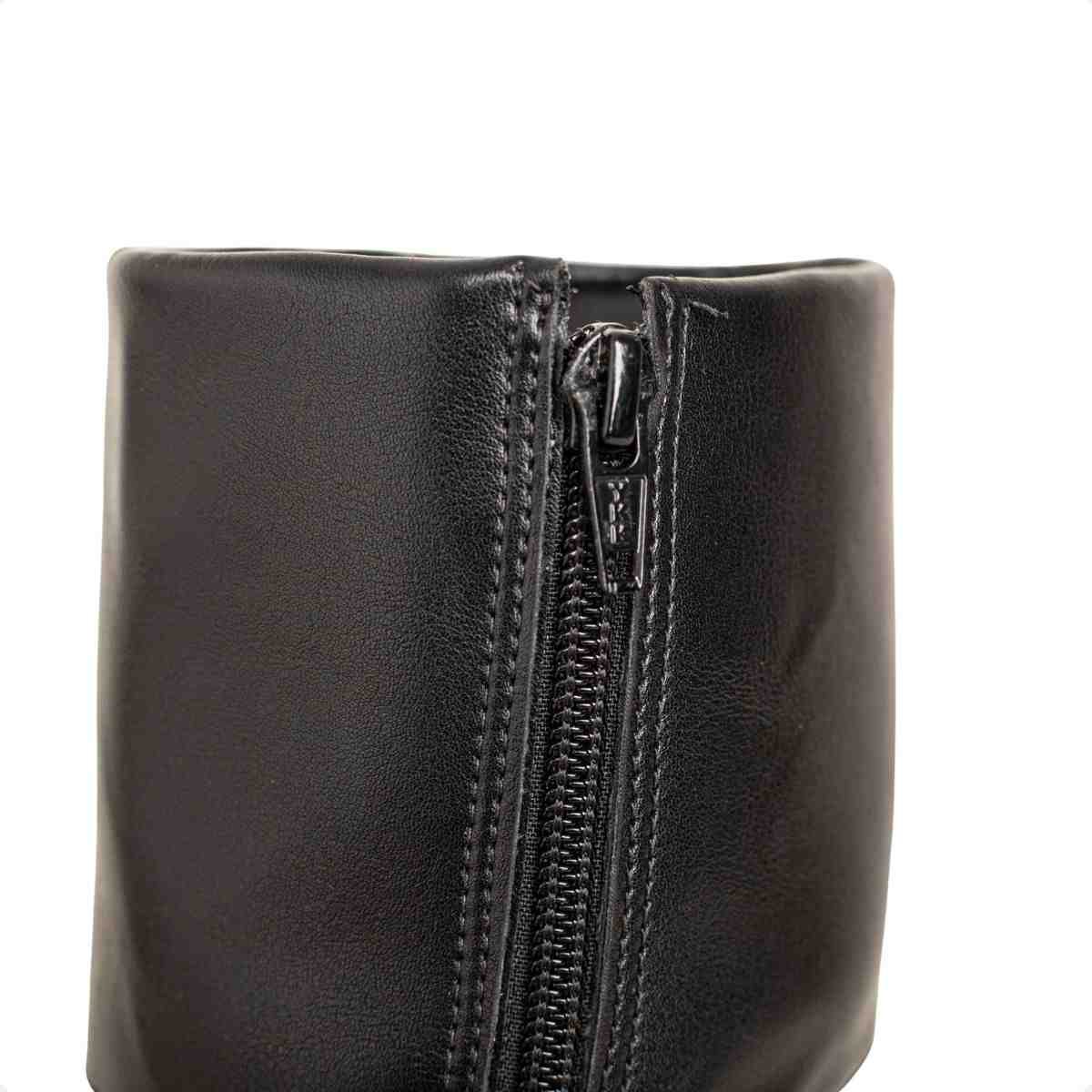 Bota Feminina Dm Em Napa Com Salto Baixo E Fivela Decorativa Preta Preto 7