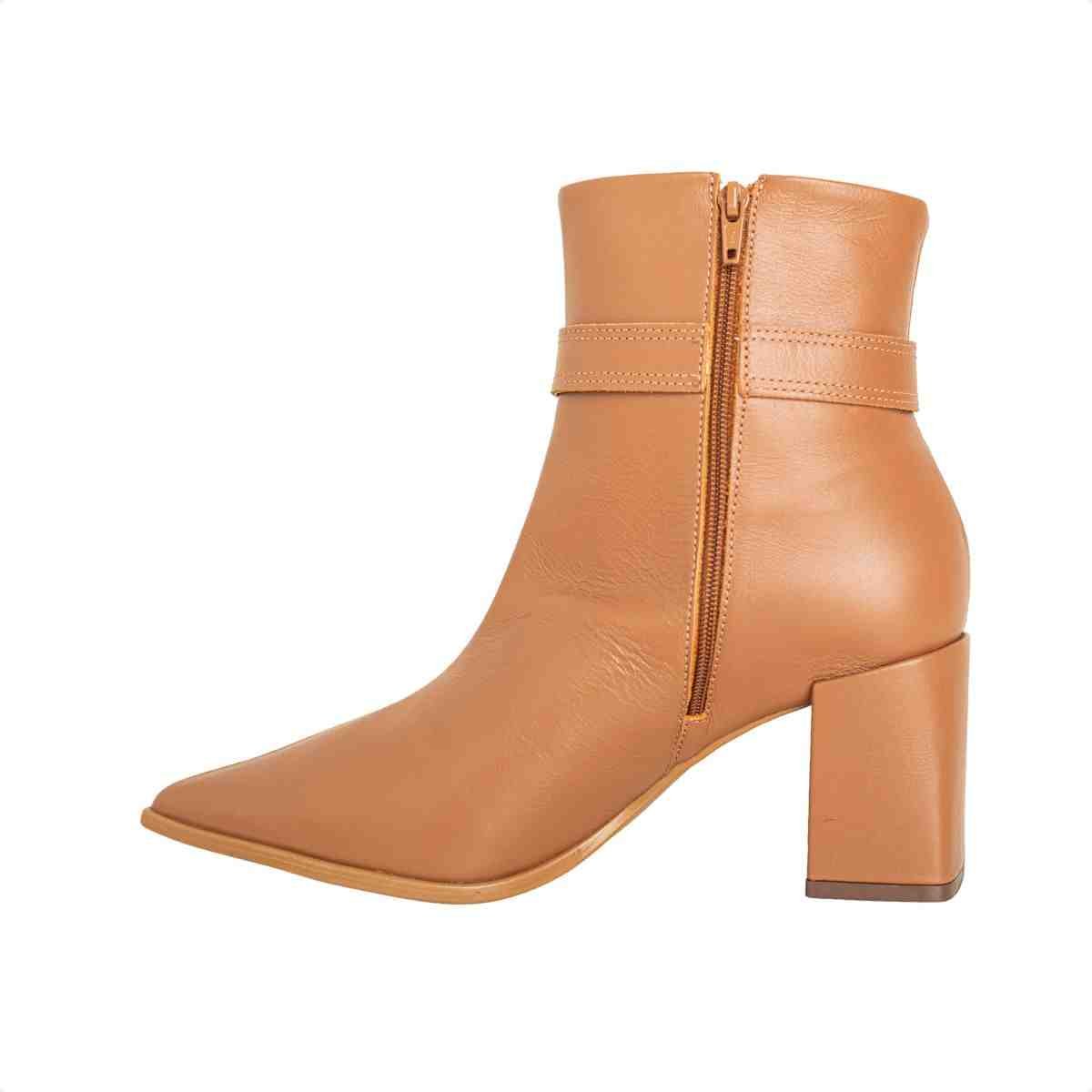 Bota Feminina Dm Cano Médio Em Couro Com Salto Bloco Veneto Caramelo Caramelo 5