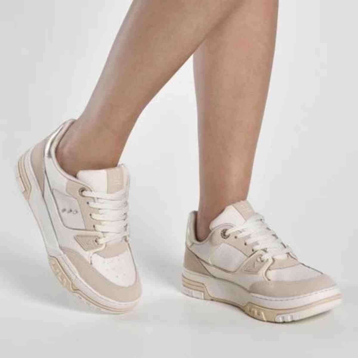 Tênis Casual Feminino Via Marte  Baunilha Marfim Ouro Bege 2