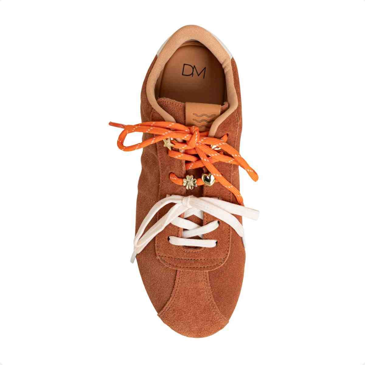 Tênis Feminino Casual Dm Chuteira Em Couro Suede Caramelo Marrom 6