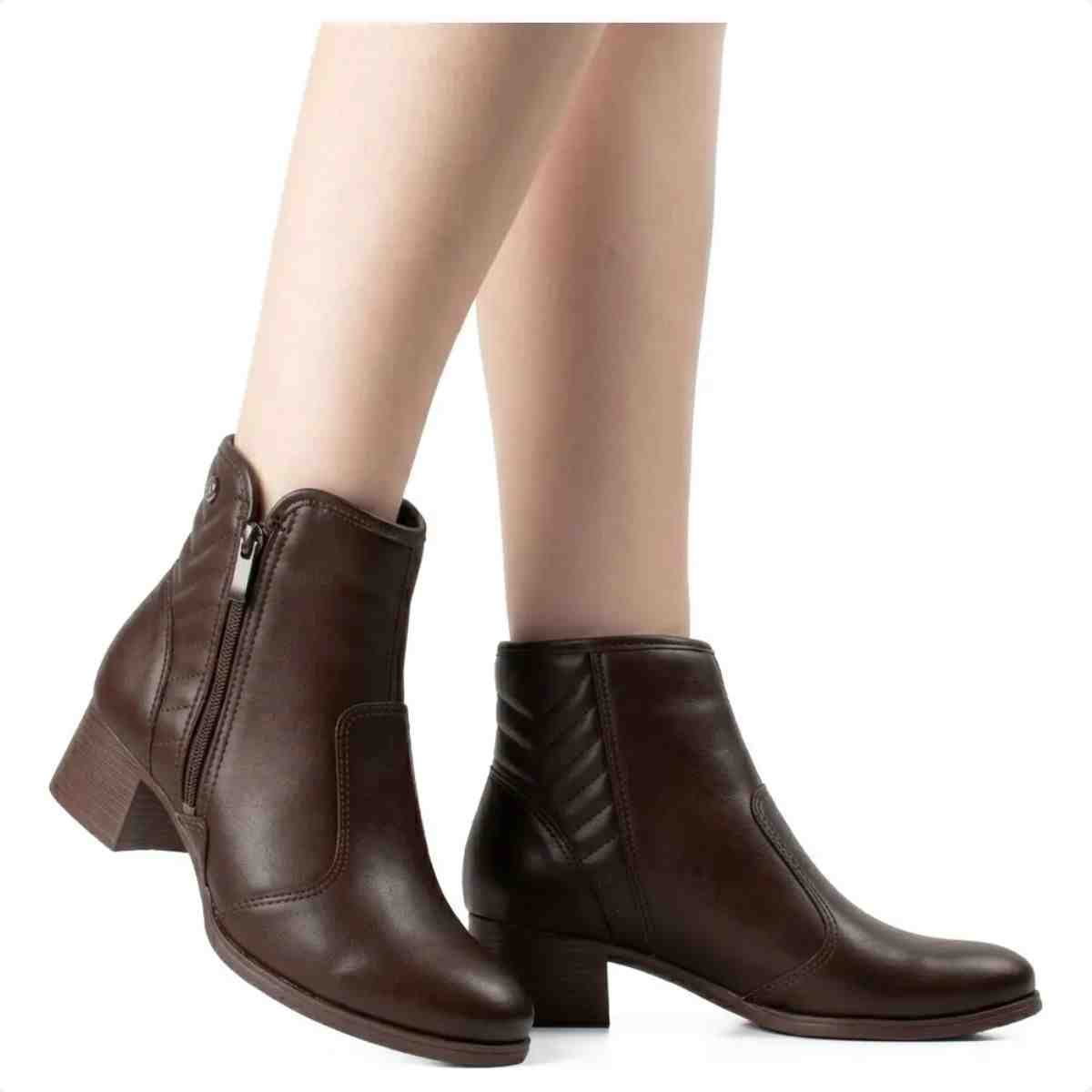 Bota Feminina Cano Baixo Dakota Café Marrom 2