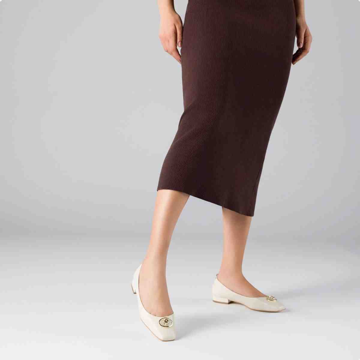 Sapatilha Bico Quadrado Feminino Luz Da Lua Snake Panna Branco 2