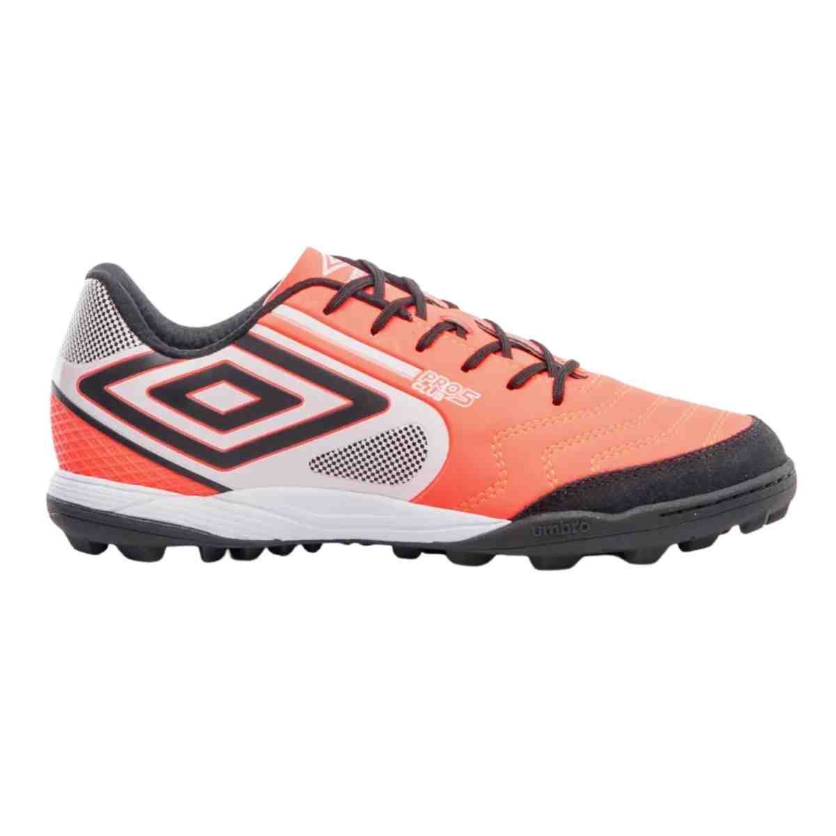 Chuteira Society Masculina Umbro Pro 5 Bump Club Laranja