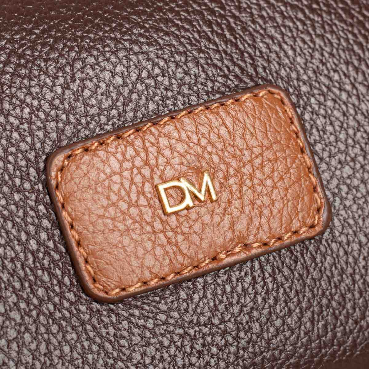 Bolsa Feminina Dm Transversal Crossbody De Couro Marrom 4