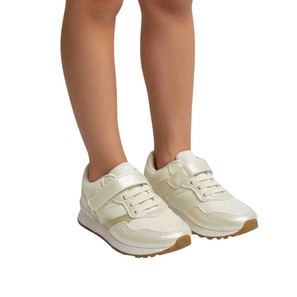 Tênis Casual Infantil Klin Walk Mini Off White Off White/Dourado 4