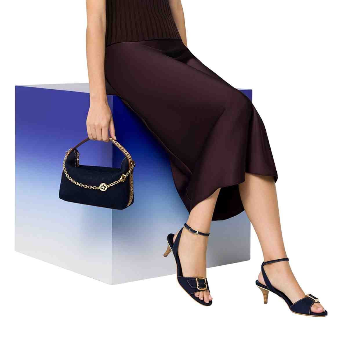 Bolsa Feminina Tiracolo Luz Da Lua Pequena Bison Netuno Preto/Marrom 4