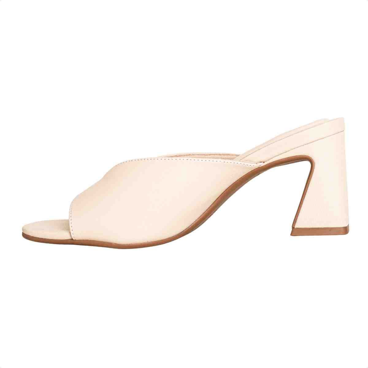 Tamanco Feminino Salto Bloco Aurora Dm Napa Aveia Bege 5