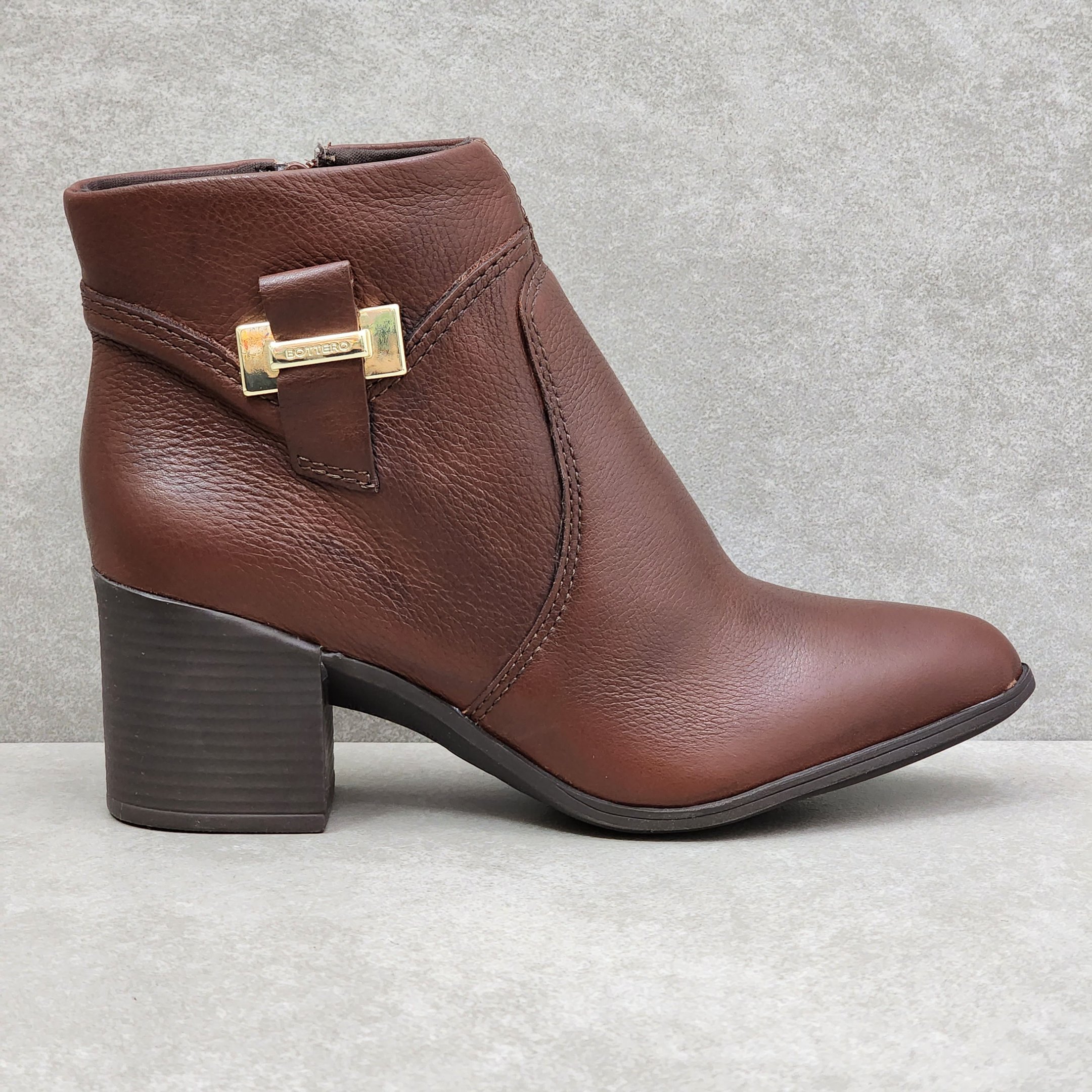 Bota Bottero Feminina Cano Curto Em Couro Feminino