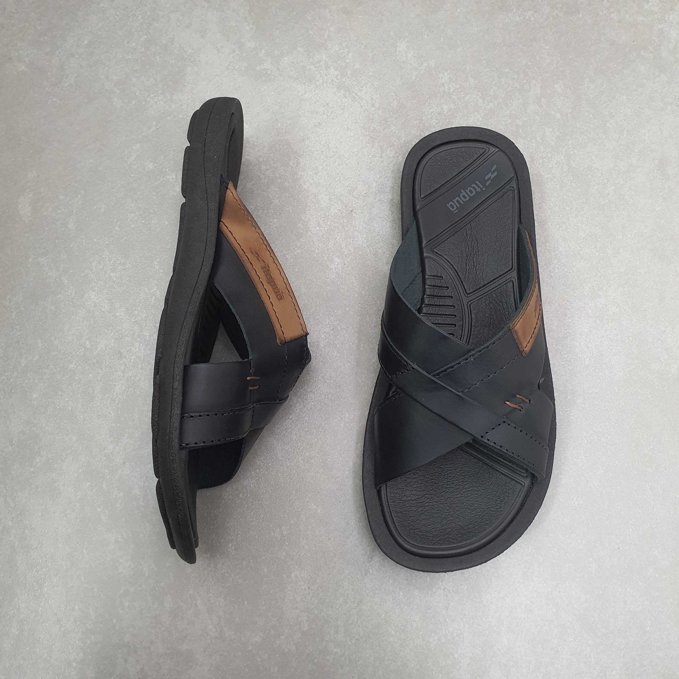 Chinelo Itapuã X Couro Preto 2