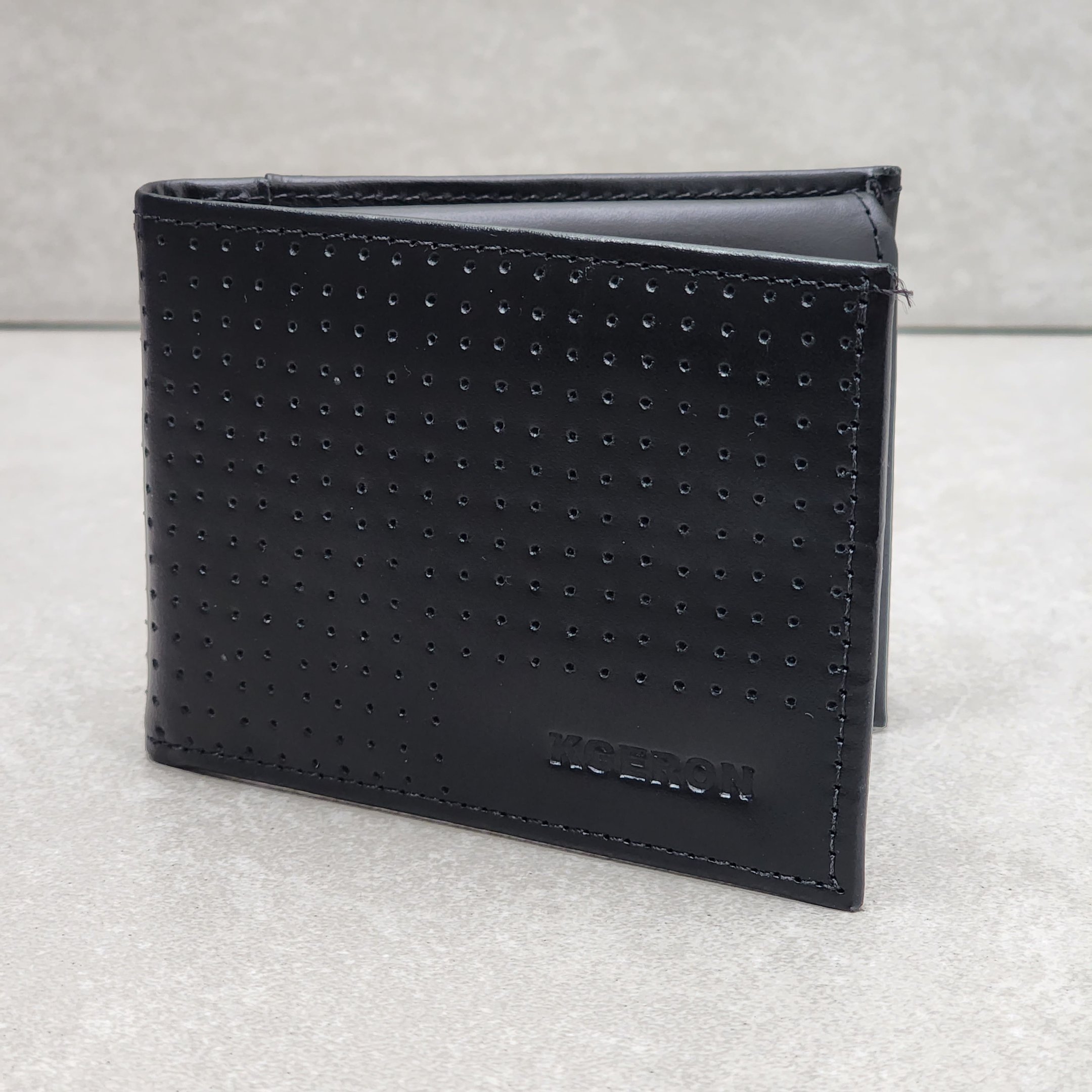 Carteira Masculina Kgeron Com Furos Em Couro