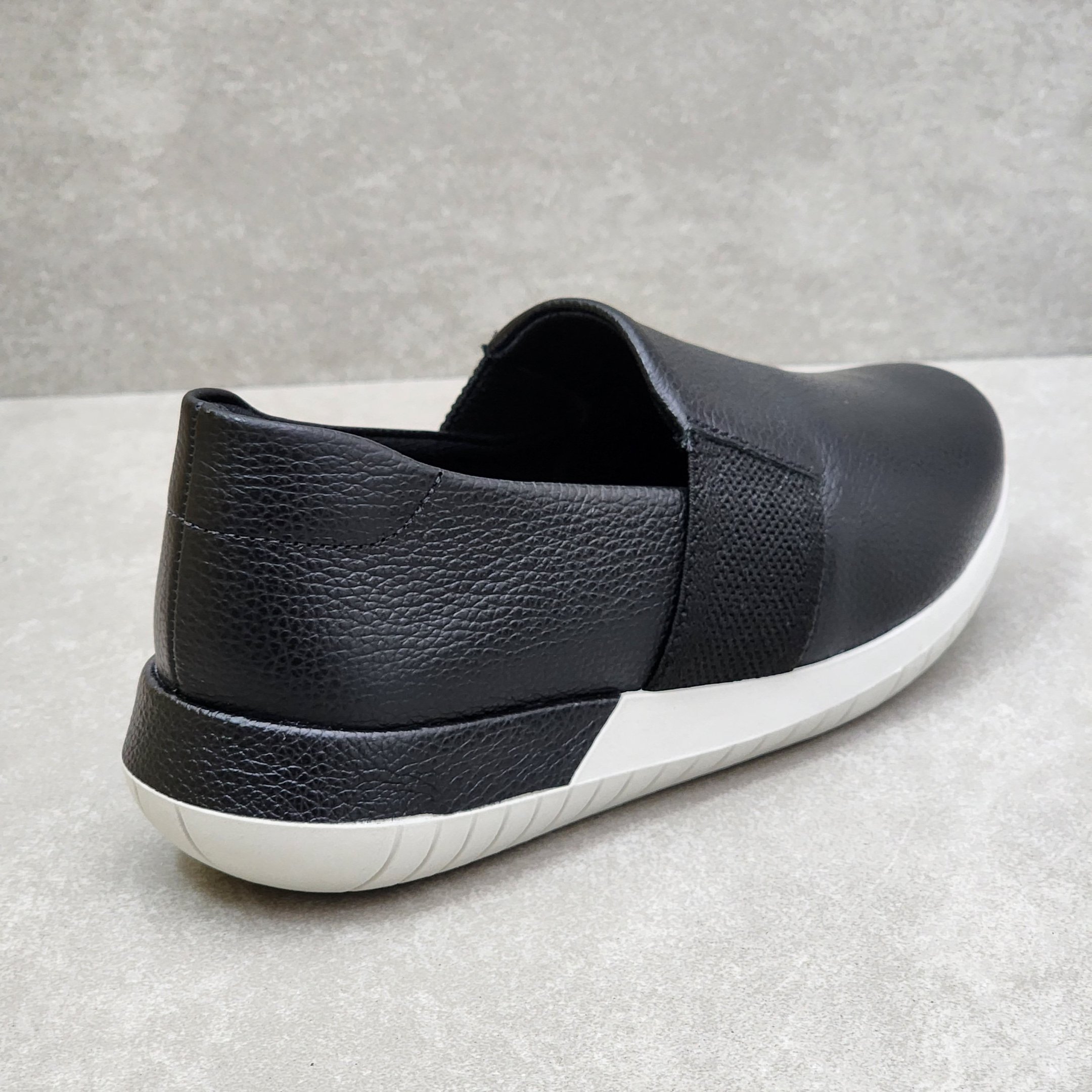 Tênis Usaflex Slip On Em Couro Preto 3