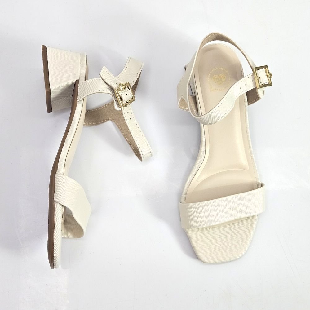 Sandália Infantil Menina Molekinha Salto Bloco Fivela Off White 2