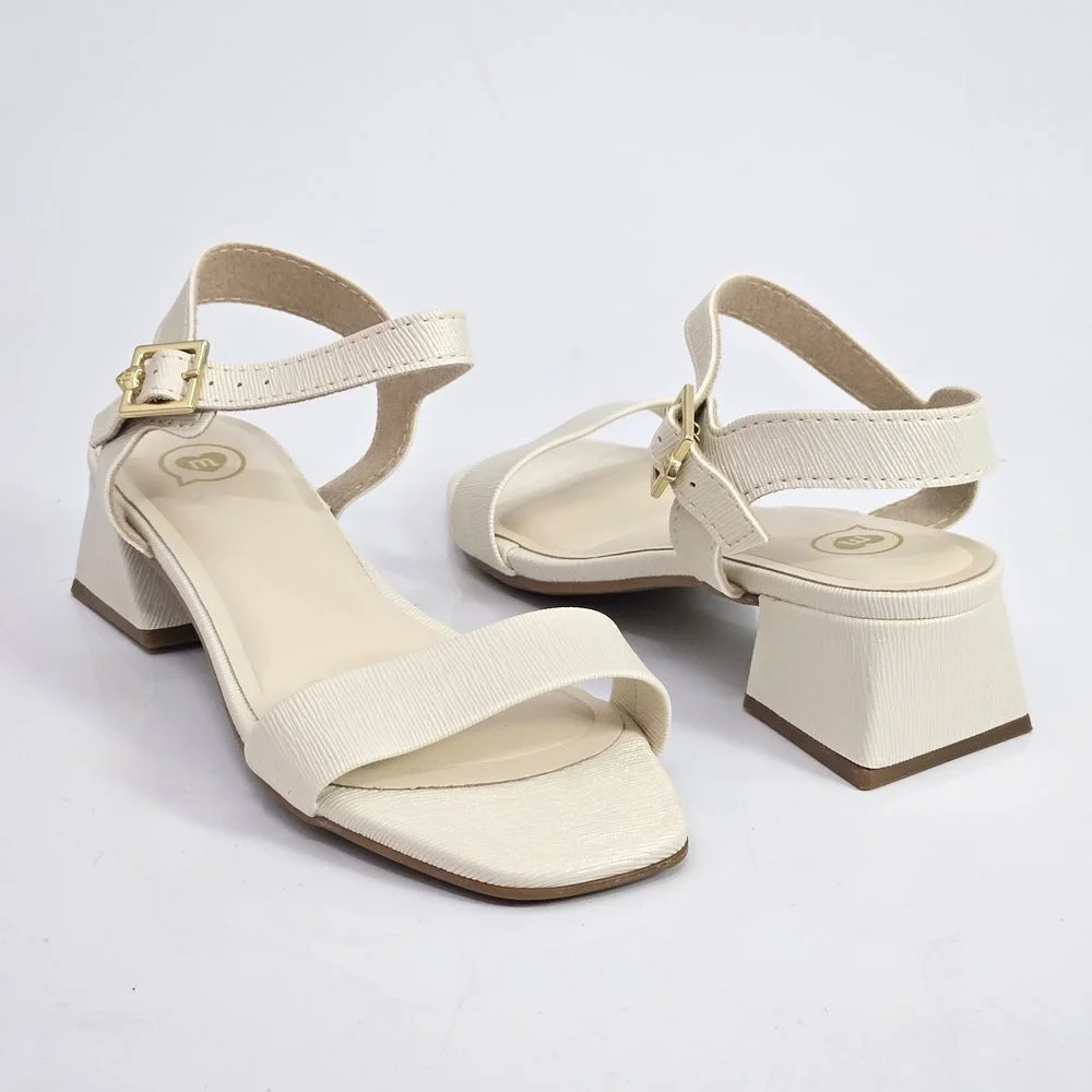 Sandália Infantil Menina Molekinha Salto Bloco Fivela Off White 3