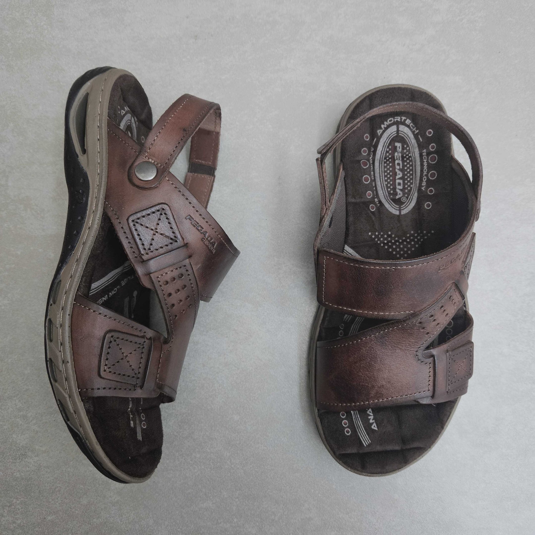 Sandália Papete Pegada Aberta Em Couro Pinhão 2