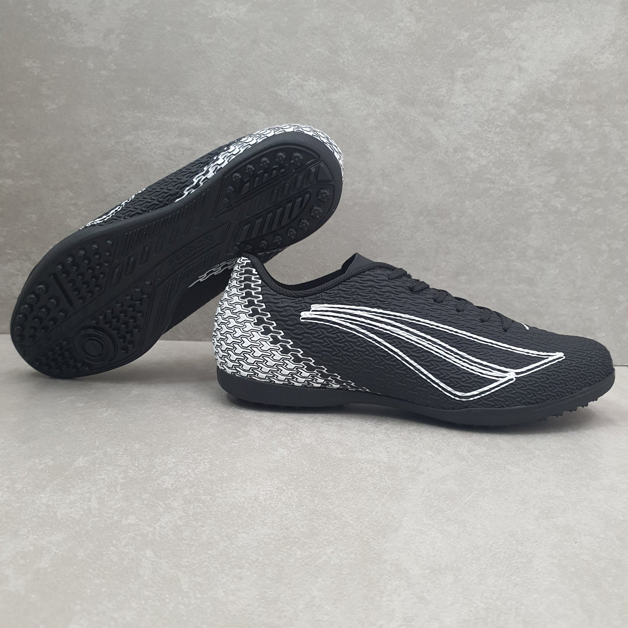 Chuteira Penalty Society Bravo Preto 3