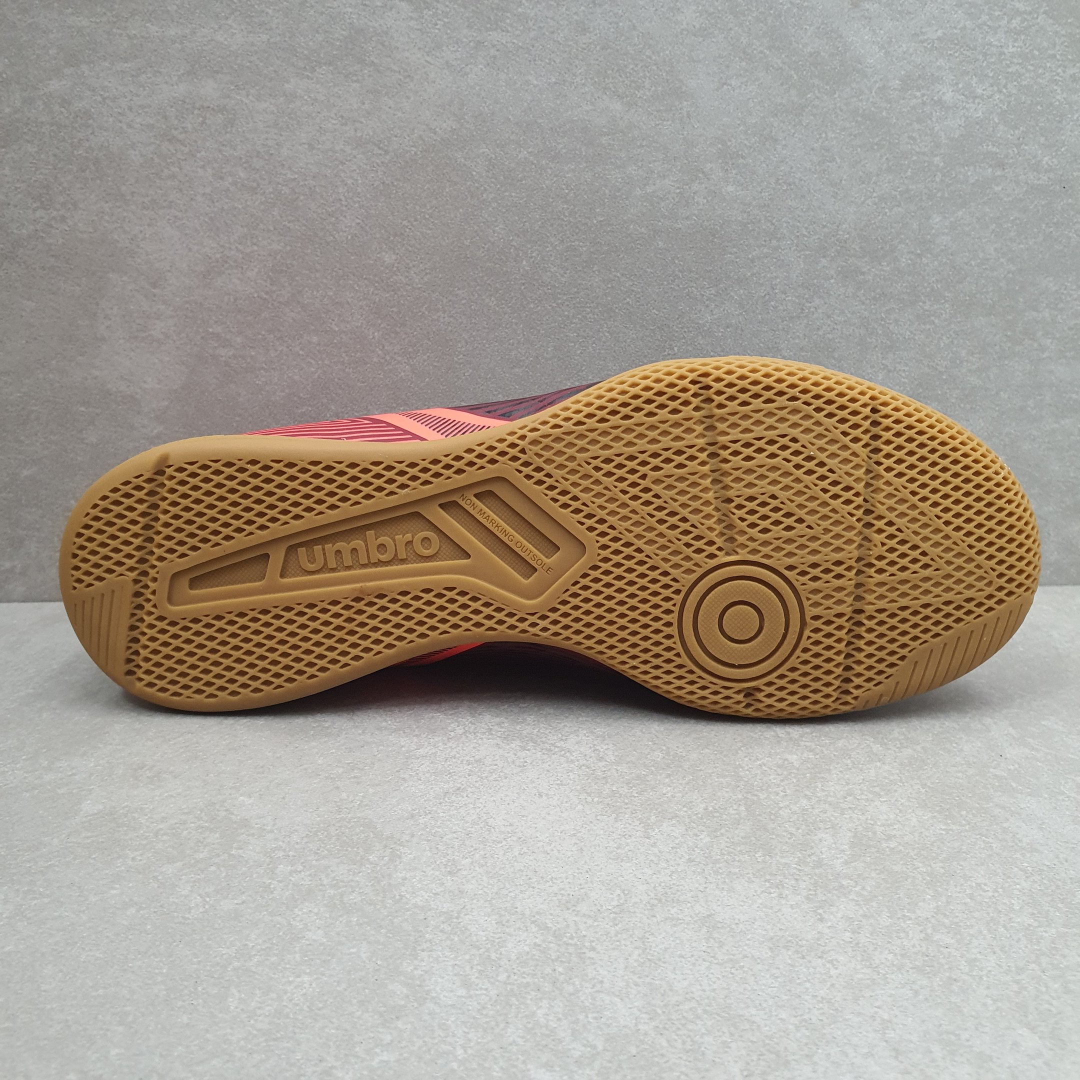 Chuteira Umbro Indoor Illusion Preto 4