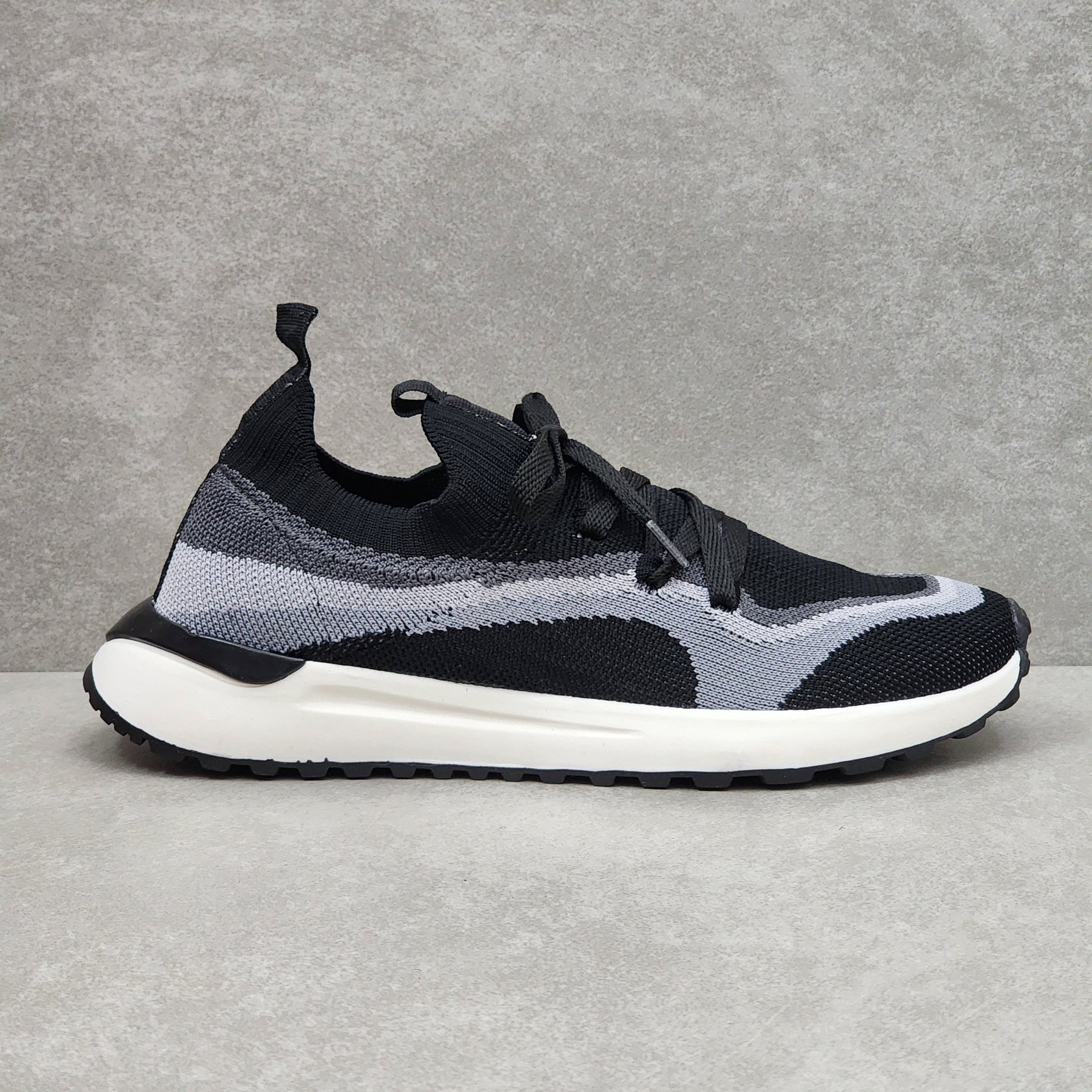 Tênis Feminino Space em Knit Com Cadarço