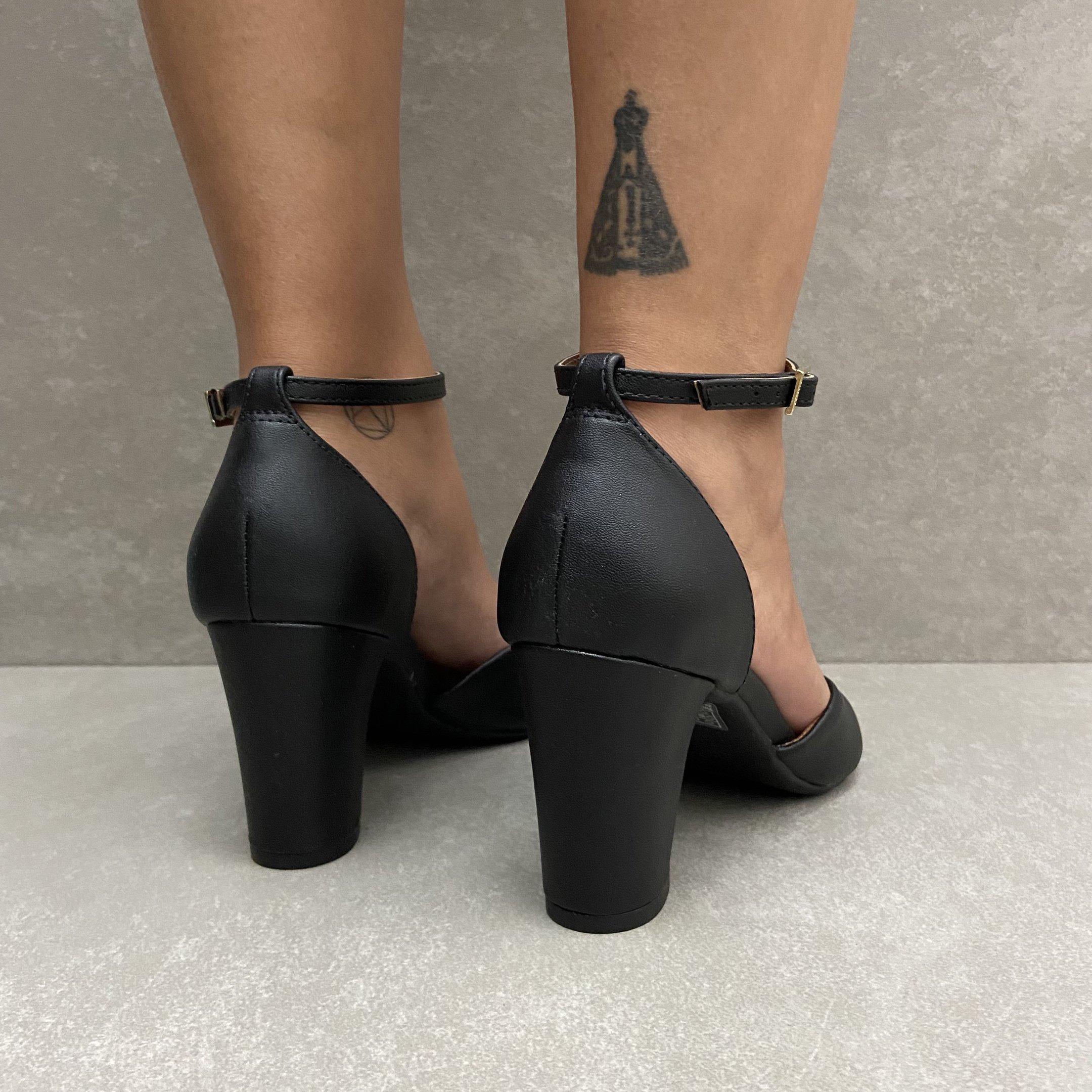 Sandália Vizzano Com Traseiro Preto 3