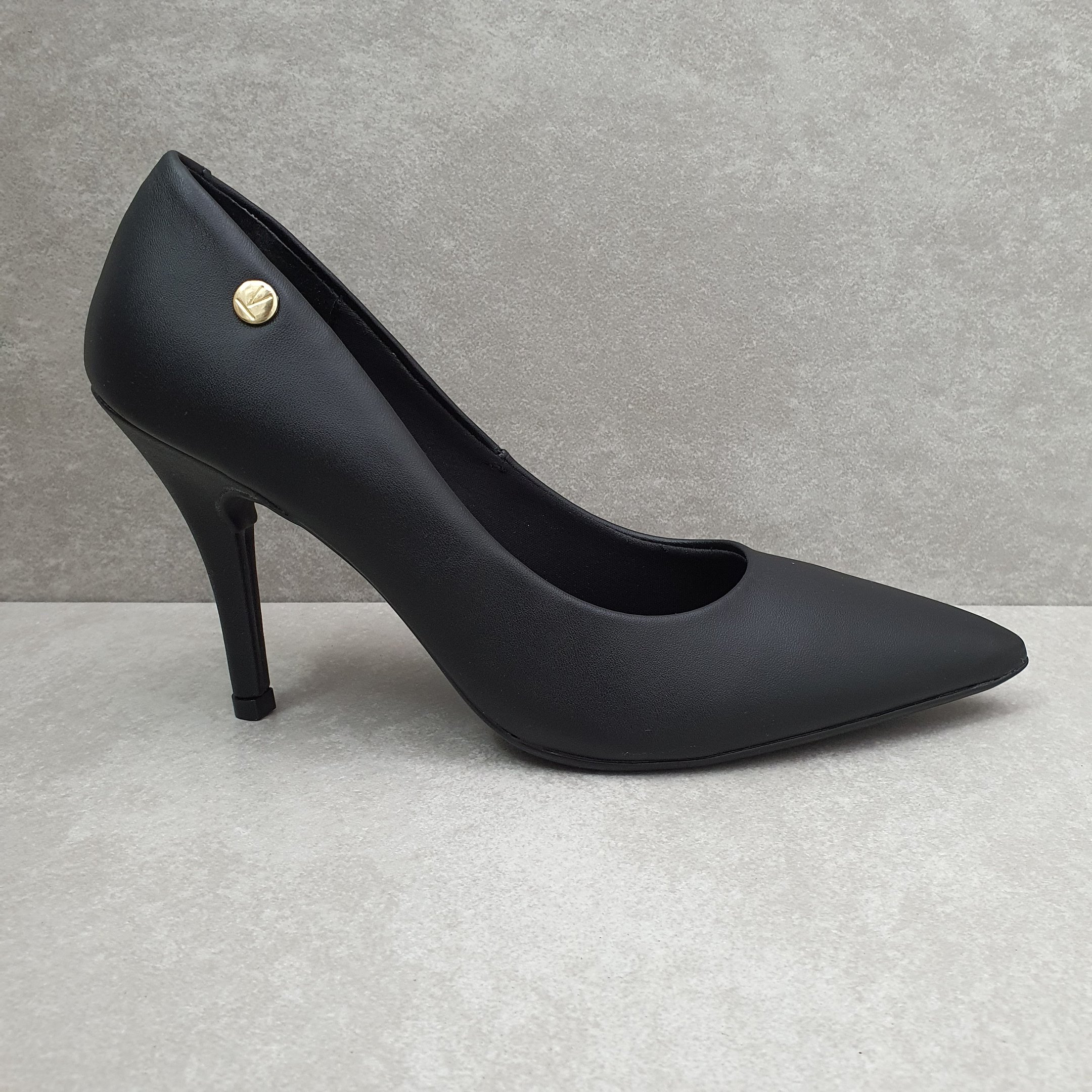 Sapato Scarpin Vizzano Acetinado Fucsia