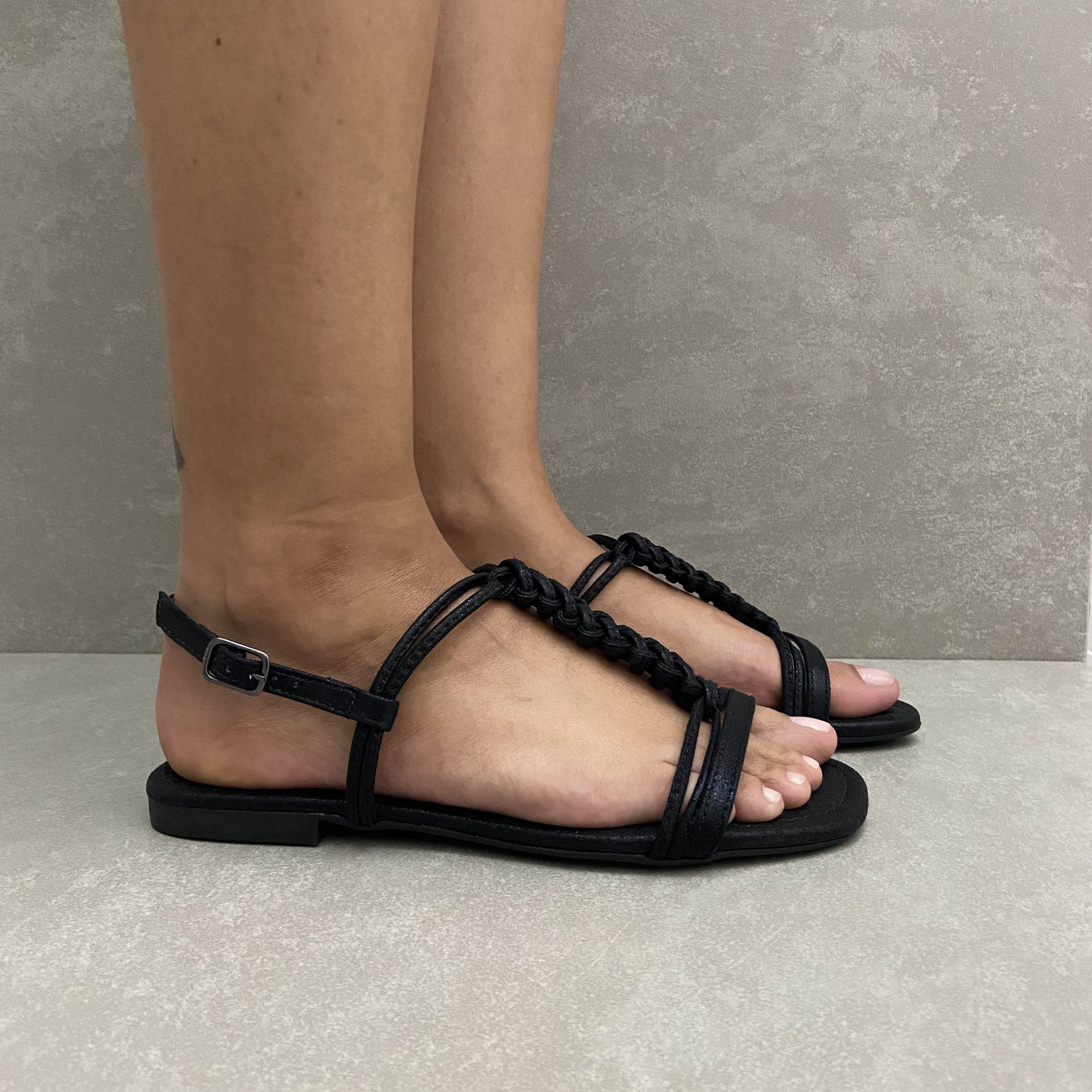 Rasteira Zohla Trançada