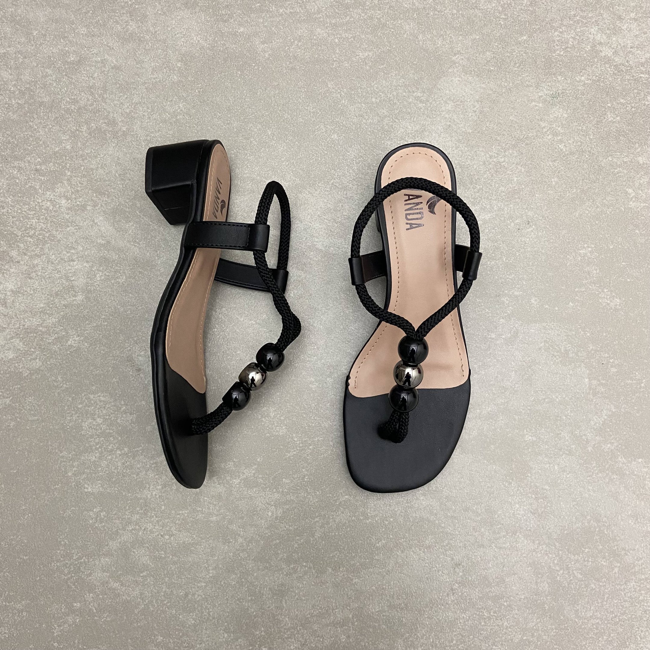 Sandália Zohla de Dedo Preto 3