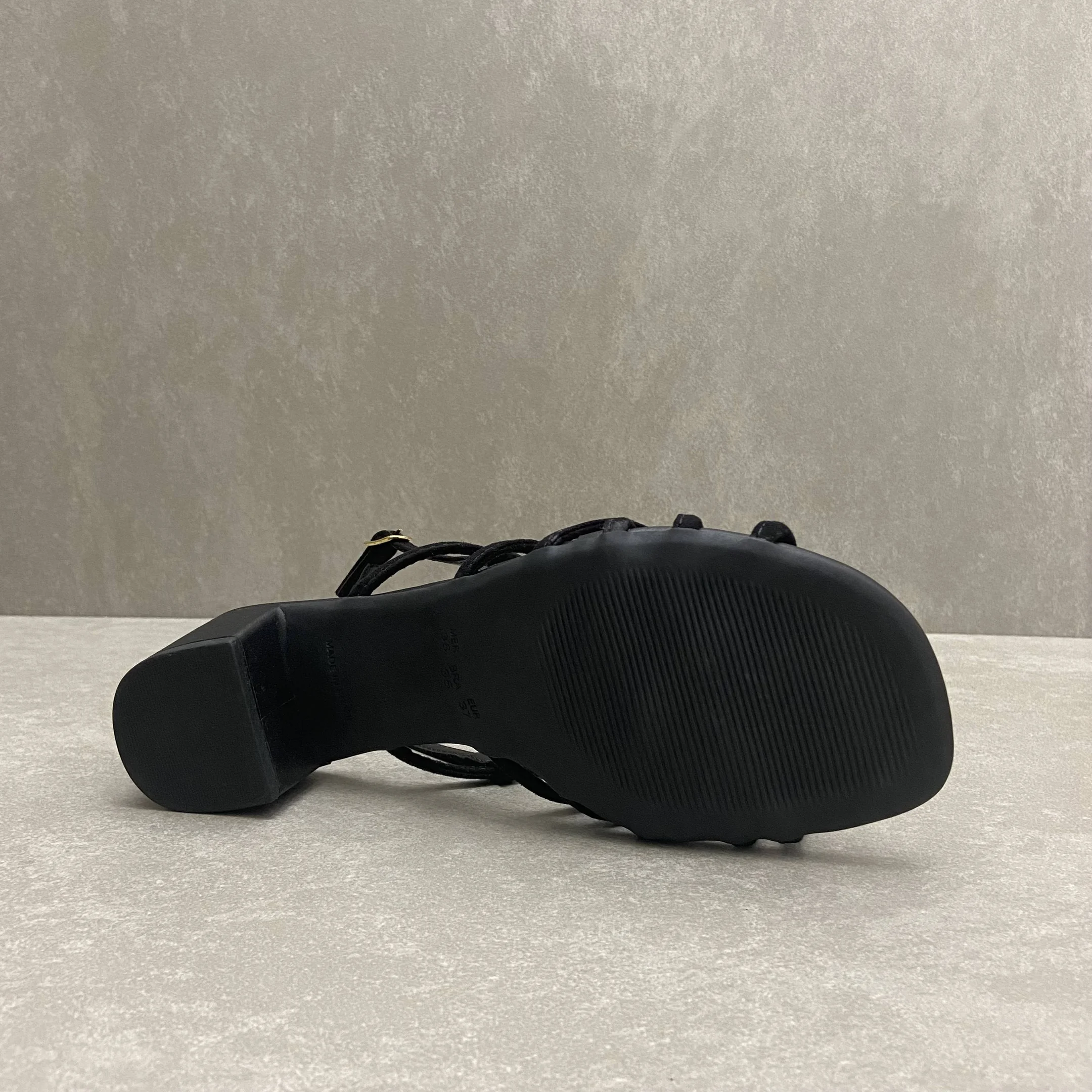 Sandália Zohla Salto Médio Preto 4