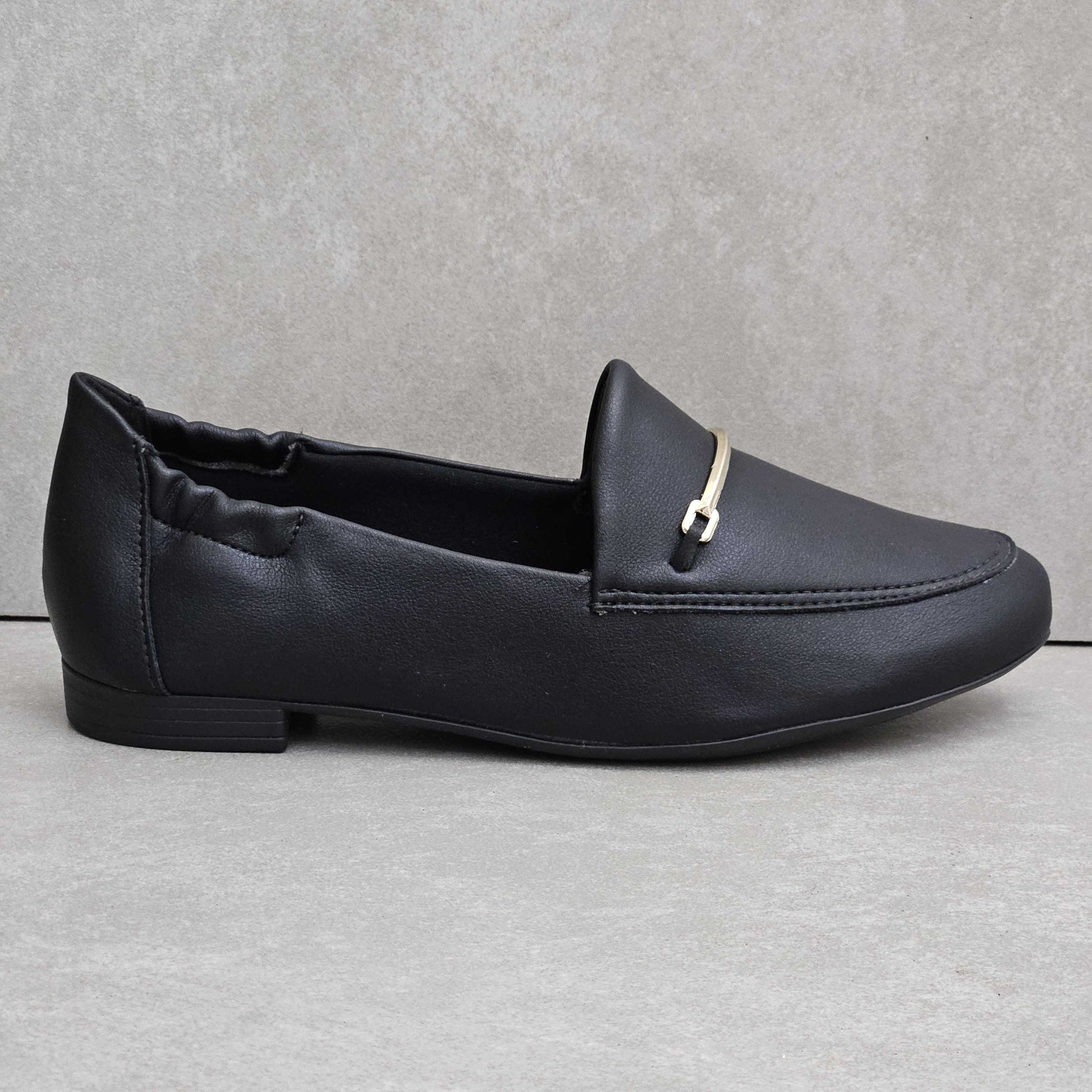 Sapato Loafer Piccadilly Com Bridão e Elástico