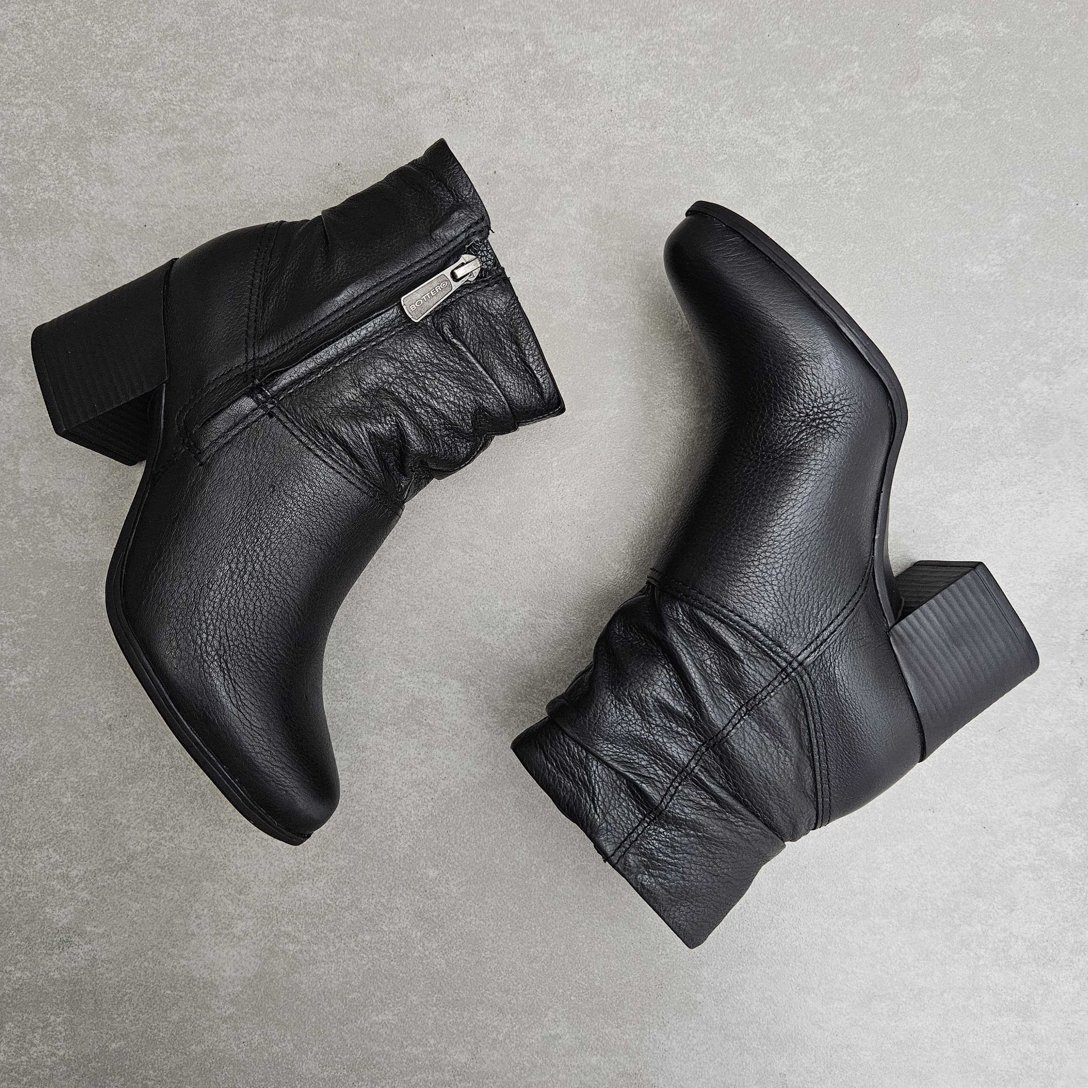 Bota Feminina Bottero Cano Curto Salto Bloco Em Couro Preto 2