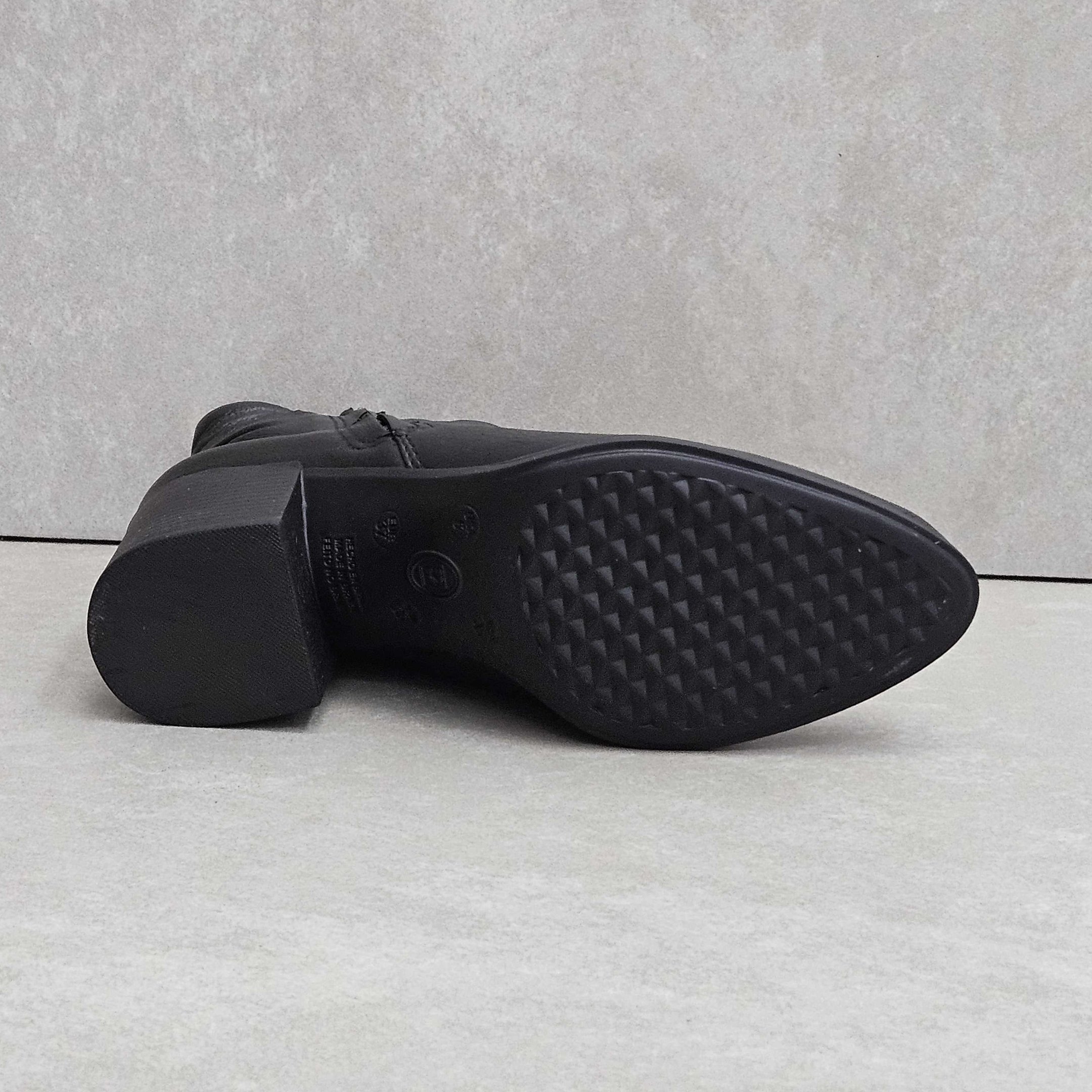 Bota Feminina Bottero Cano Curto Salto Bloco Em Couro Preto 4