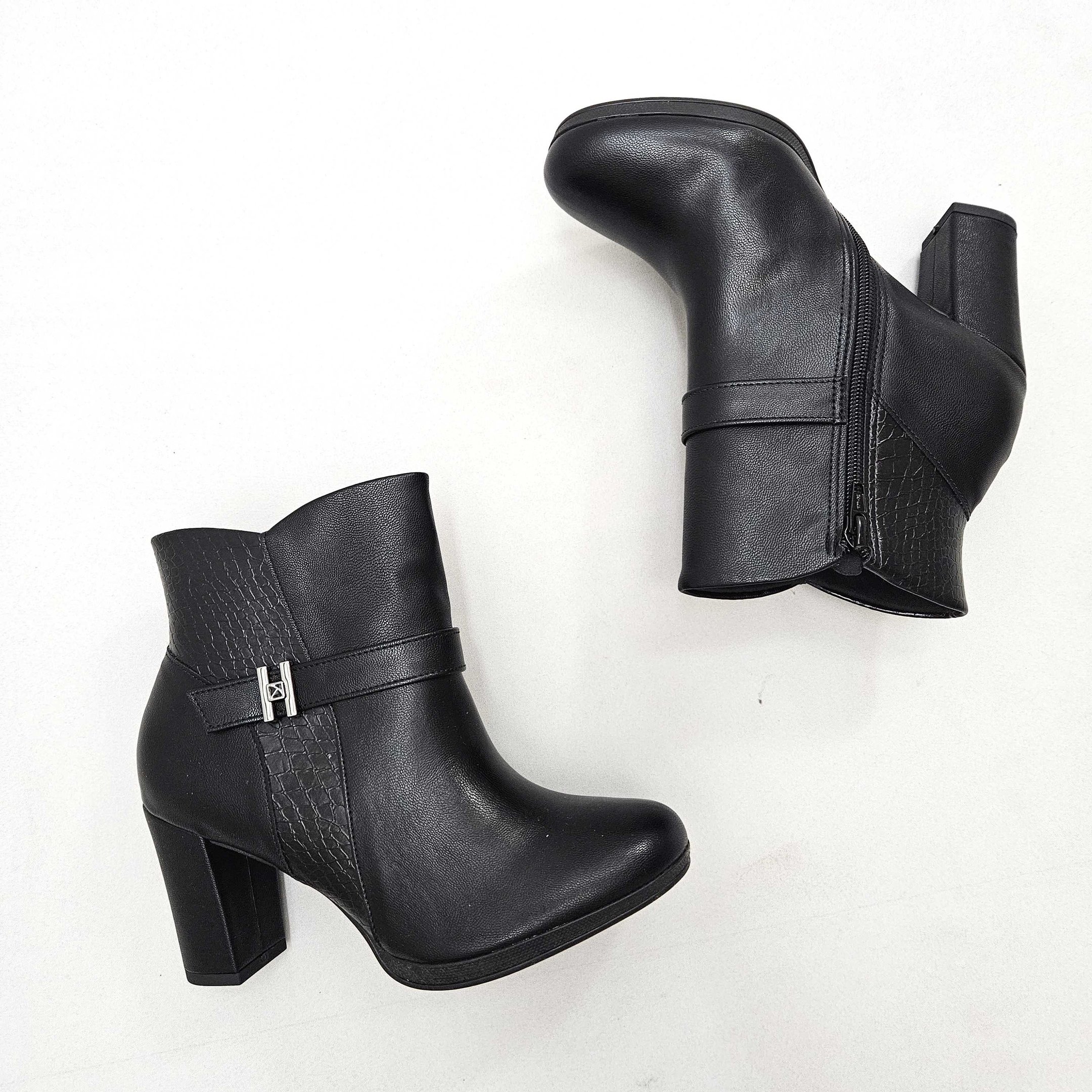 Bota Piccadilly Cano Curto Salto Bloco Médio