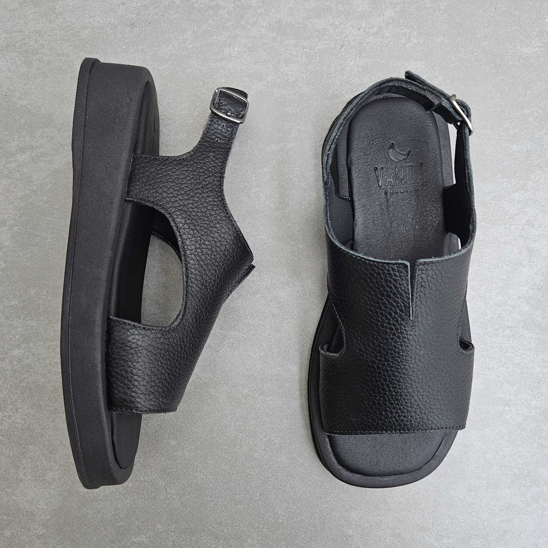 Sandália Feminina Zimbauê Flat Em Couro Preto 2