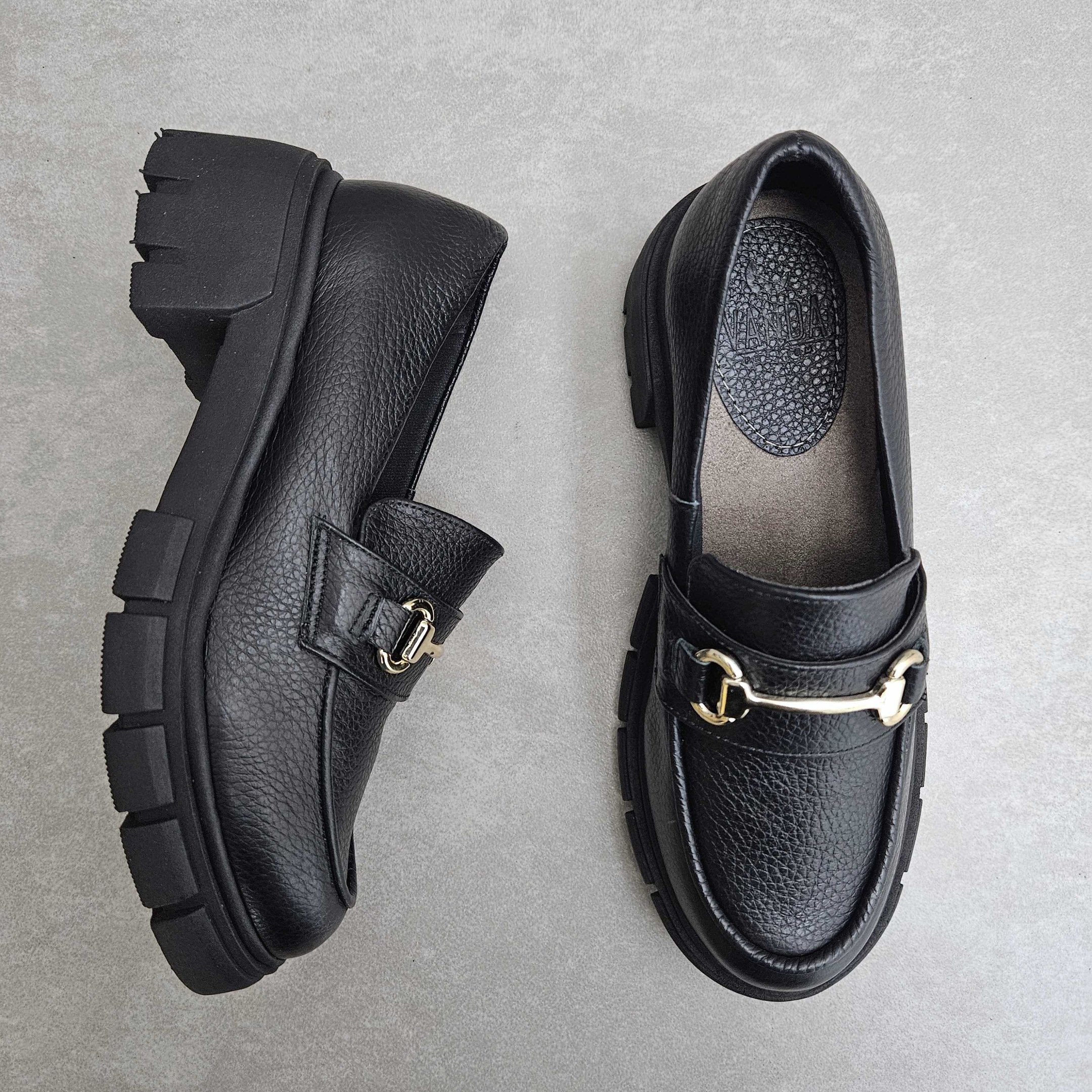 Sapato Feminino Loafer Em Couro Bridão Preto 2