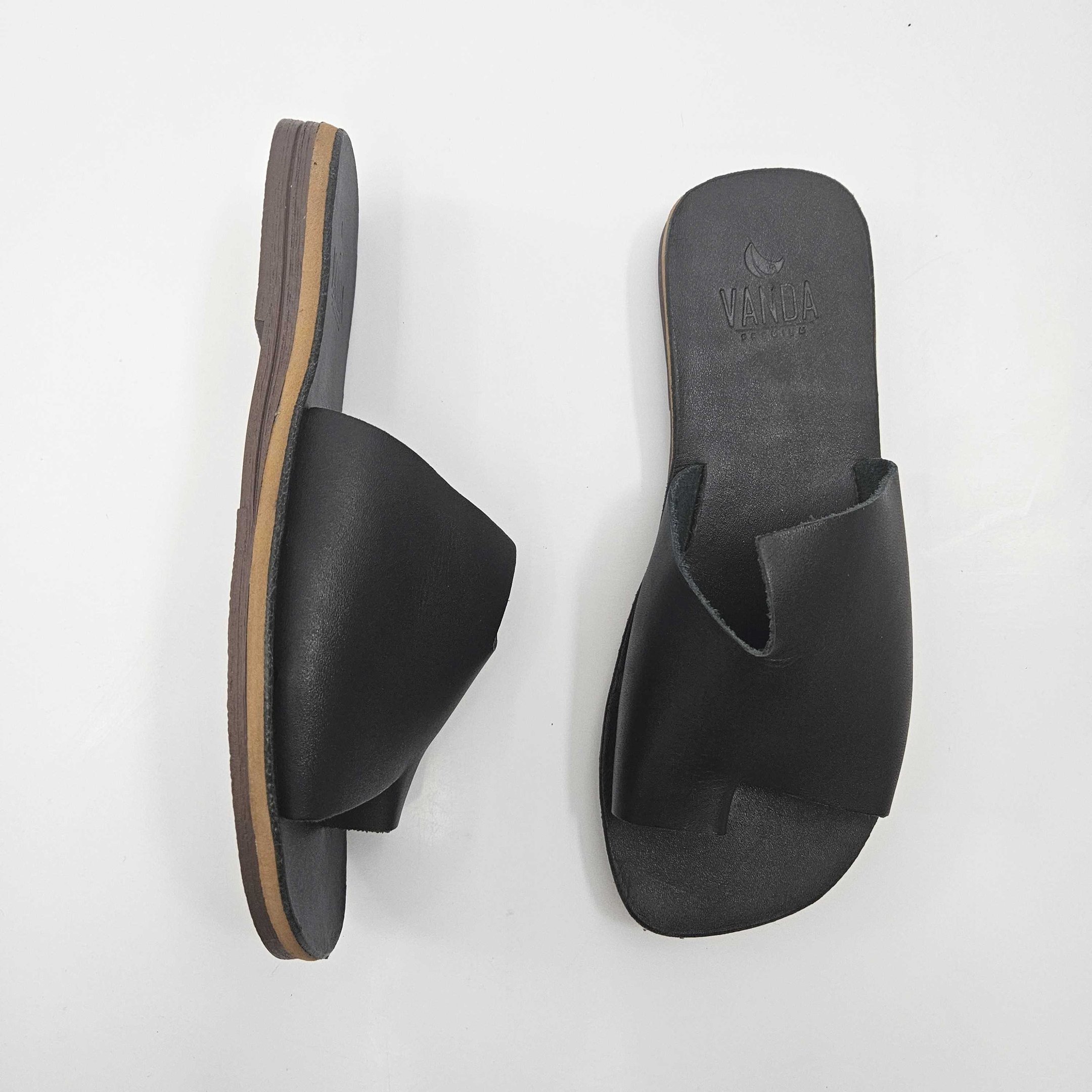 Rasteira Feminina Zimbauê De Dedo Couro Preto 2