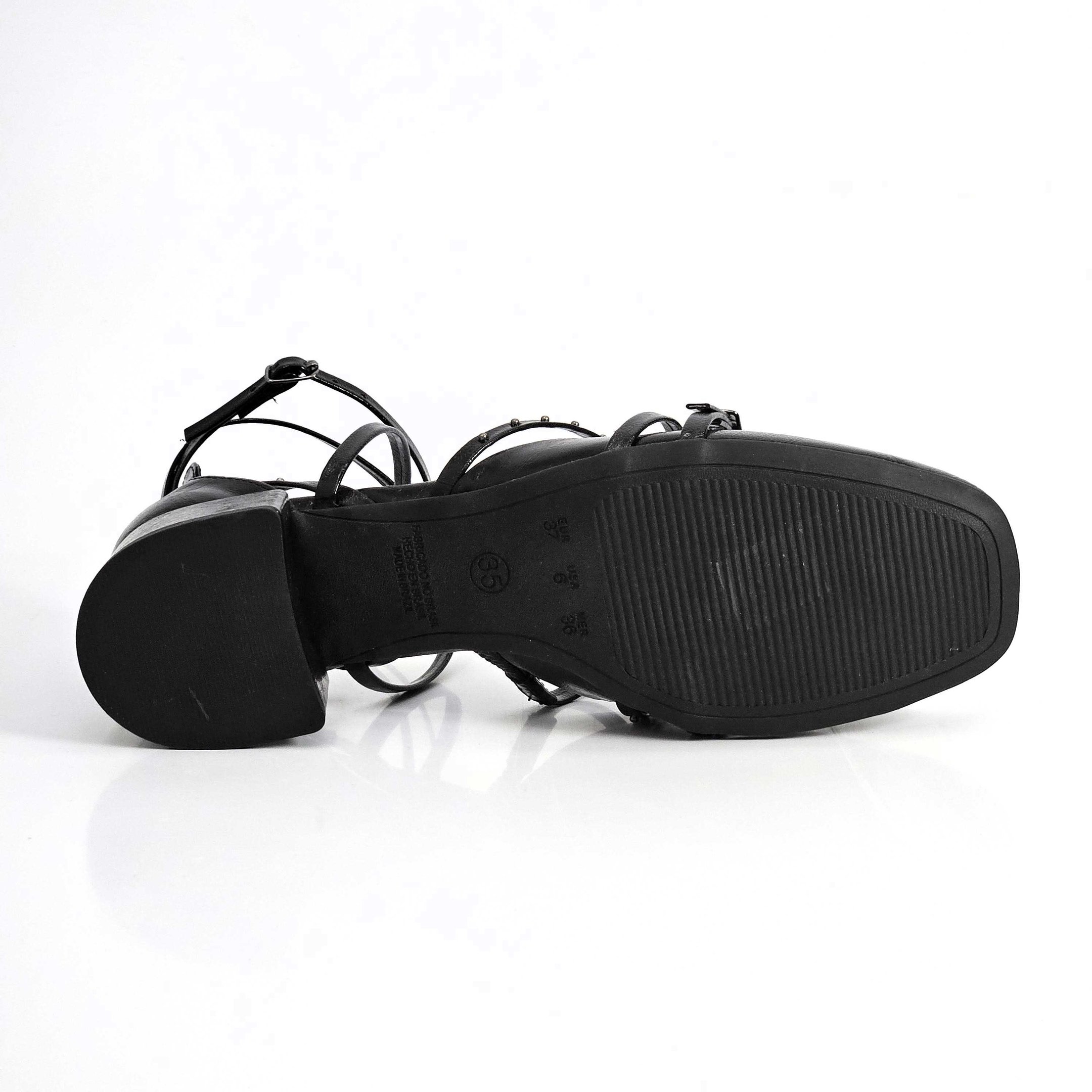 Sapato Zabumba Com Tiras Mary Jane Salto Médio Preto 4