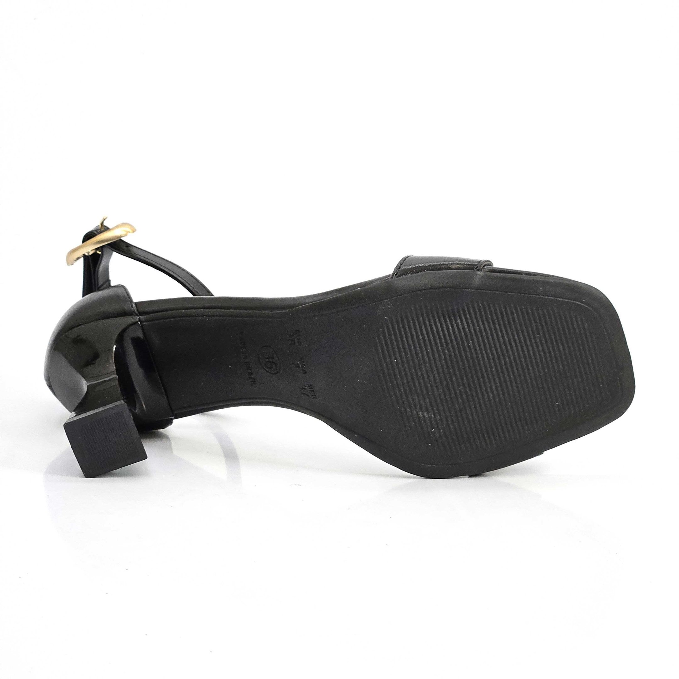 Sandália Feminina Di Valentini Com Traseiro Preto 4