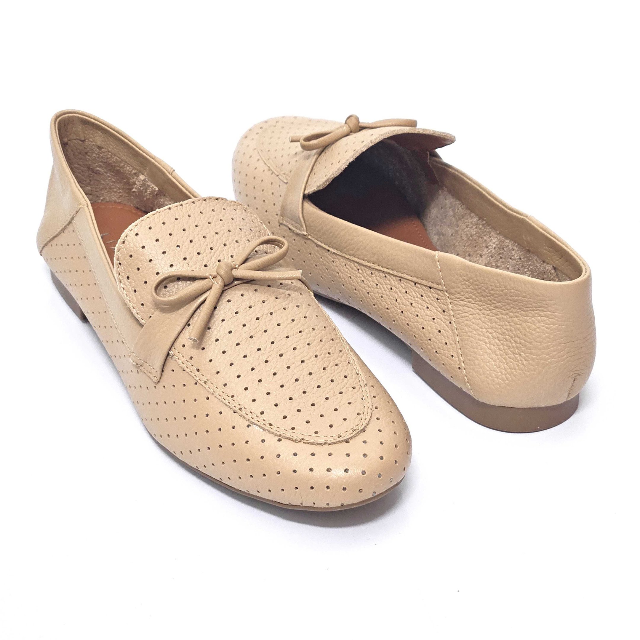 Sapato Mocassim Lia Line Drive Em Couro Bege 2