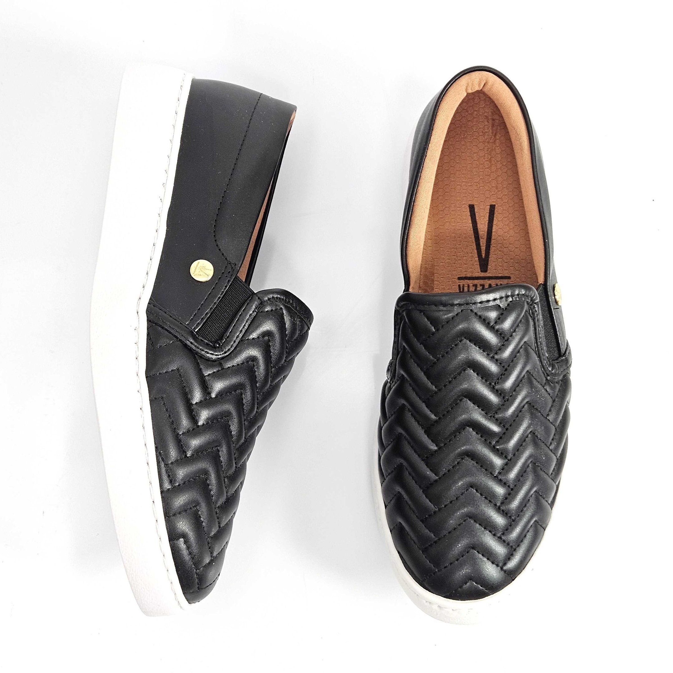 Tênis Casual Vizzano Slip On Matelassê Preto 2