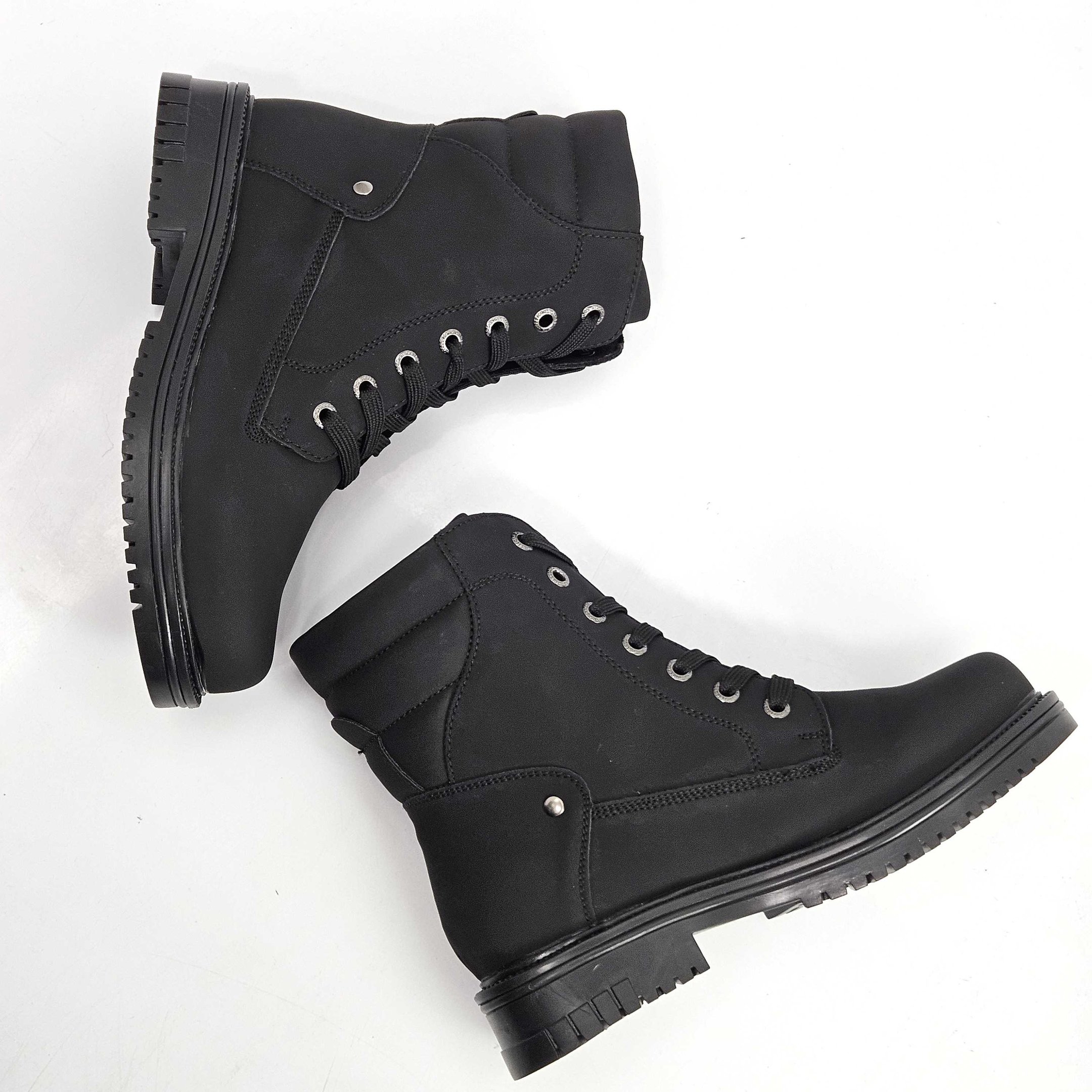 Bota Feminina Mooncity Coturno Cadarço Preto 2