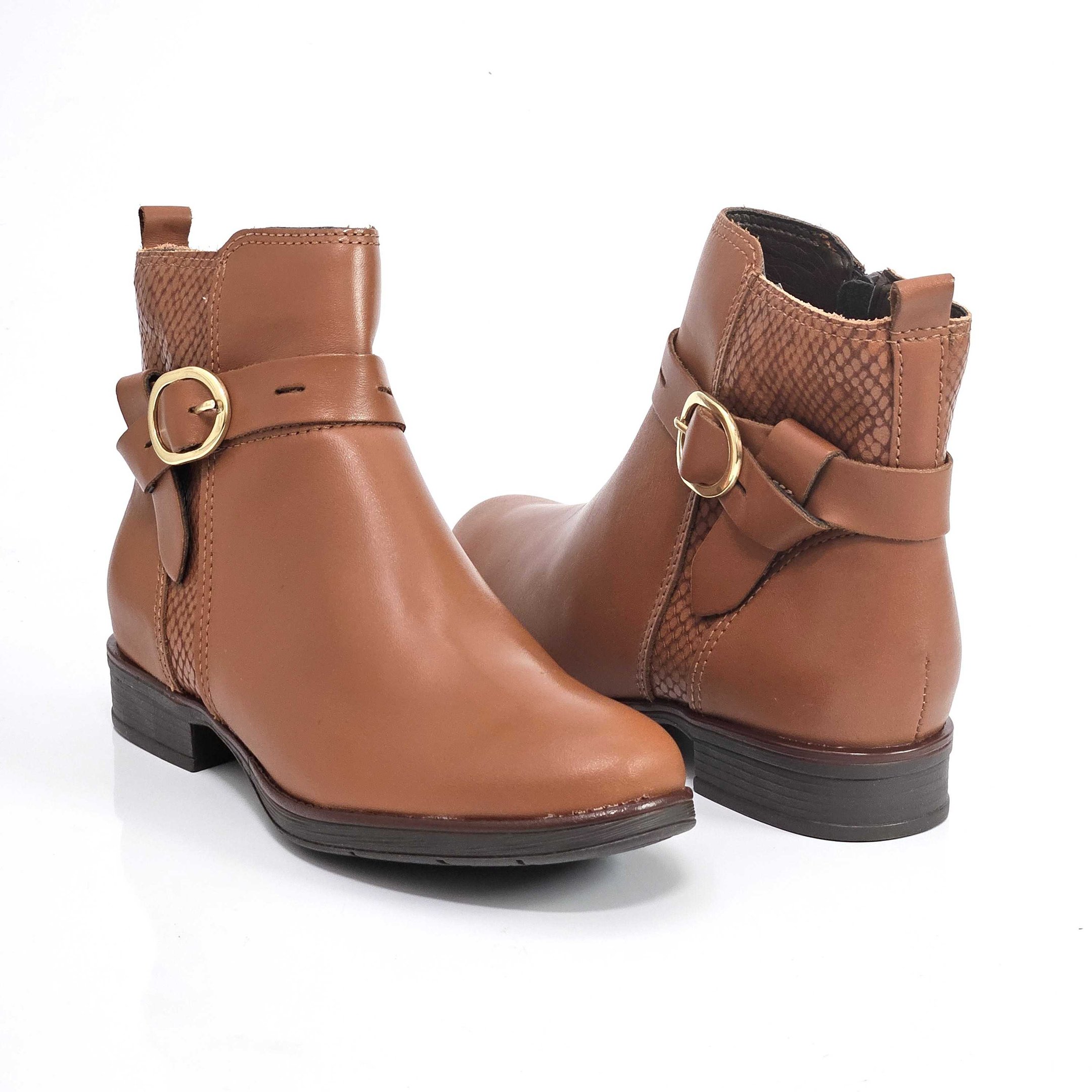 Bota Feminina Bottero Cano Curto Em Couro Fivela Marrom 3