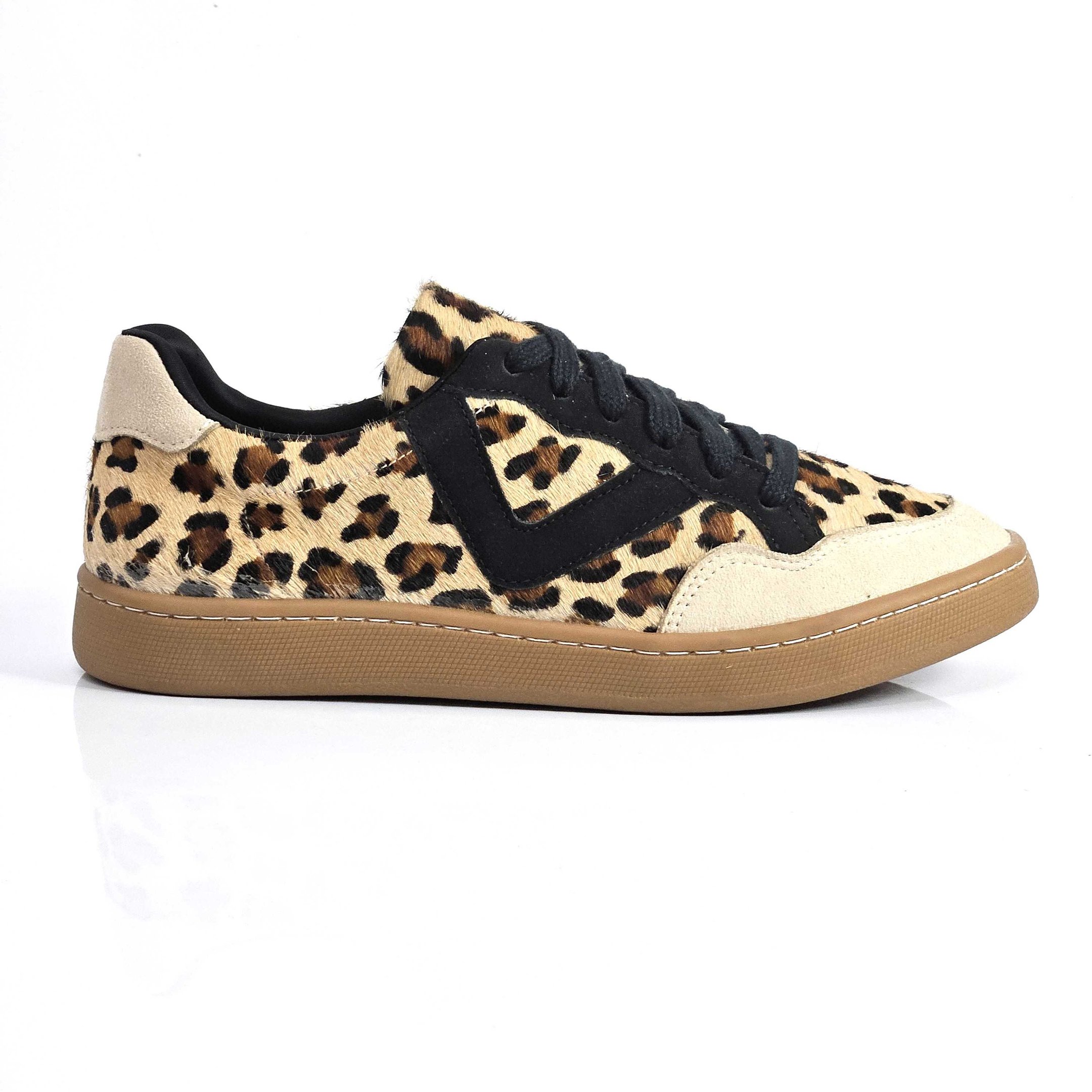 Tênis Feminino Casual Com Cadarço Em Couro