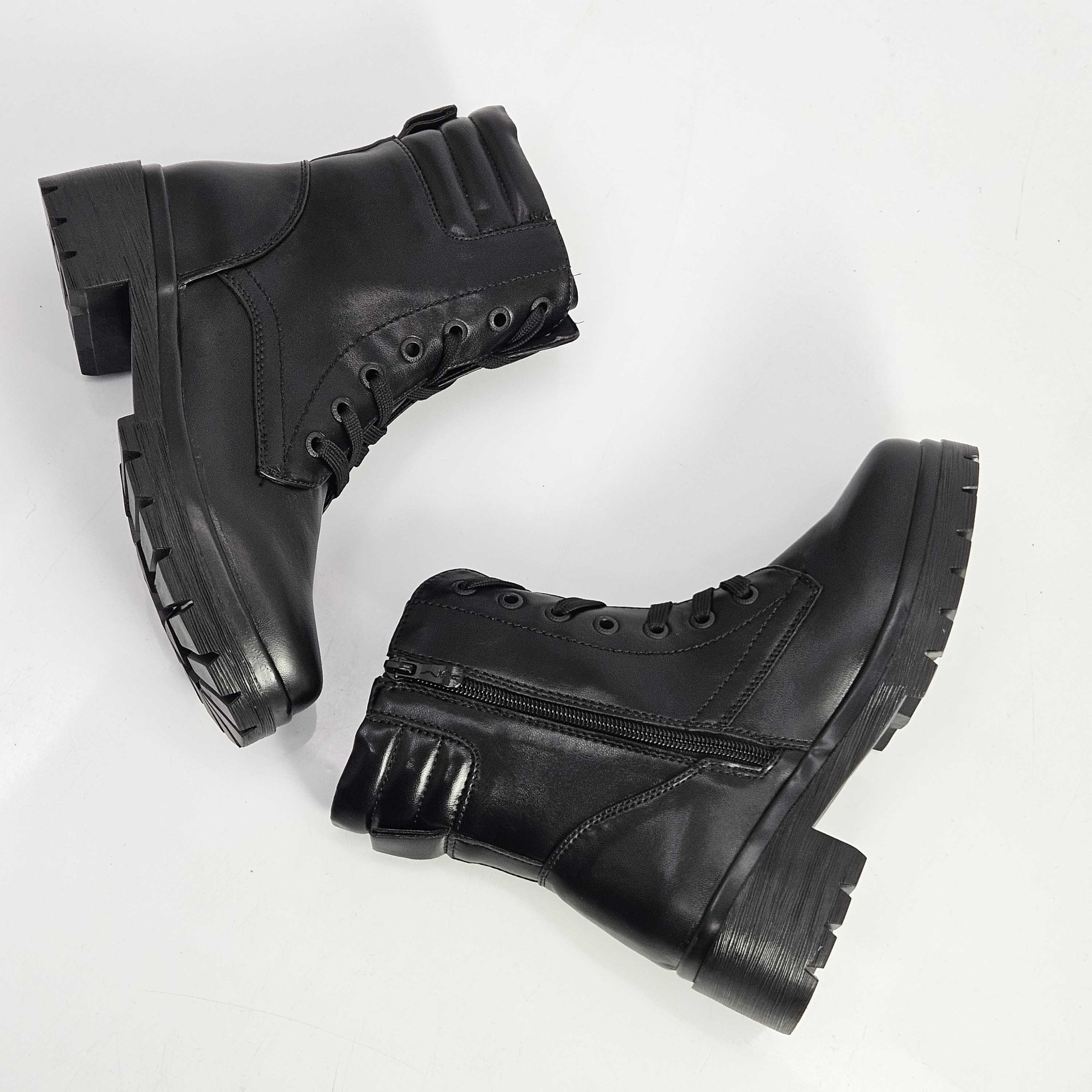 Bota Feminina Coturno Mooncity Salto Médio Preto 2